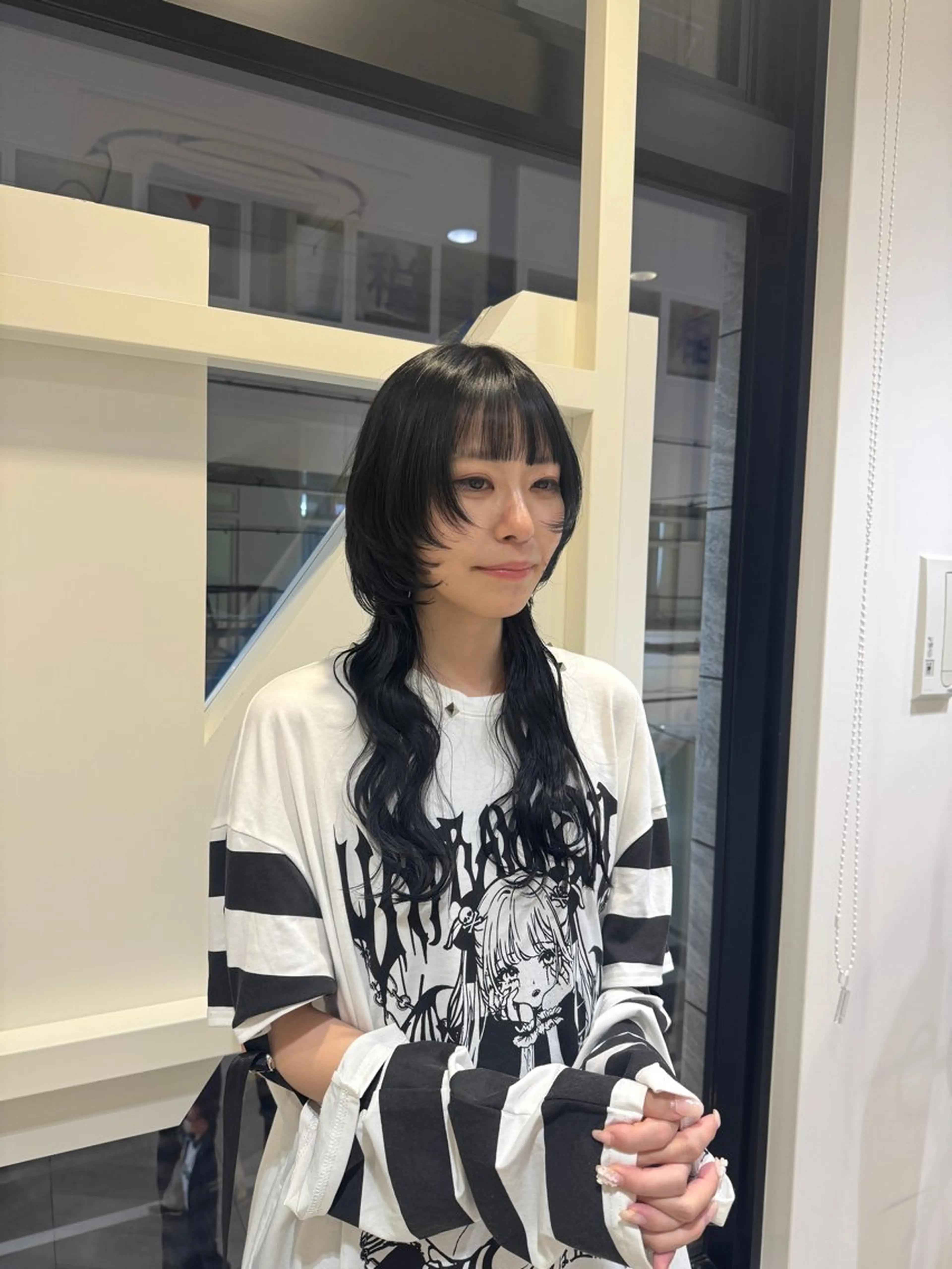 ロング ロング ウルフカット カット ヘアカラー レイヤーカット /𝓡𝓲𝓷🍎のヘアスタイル