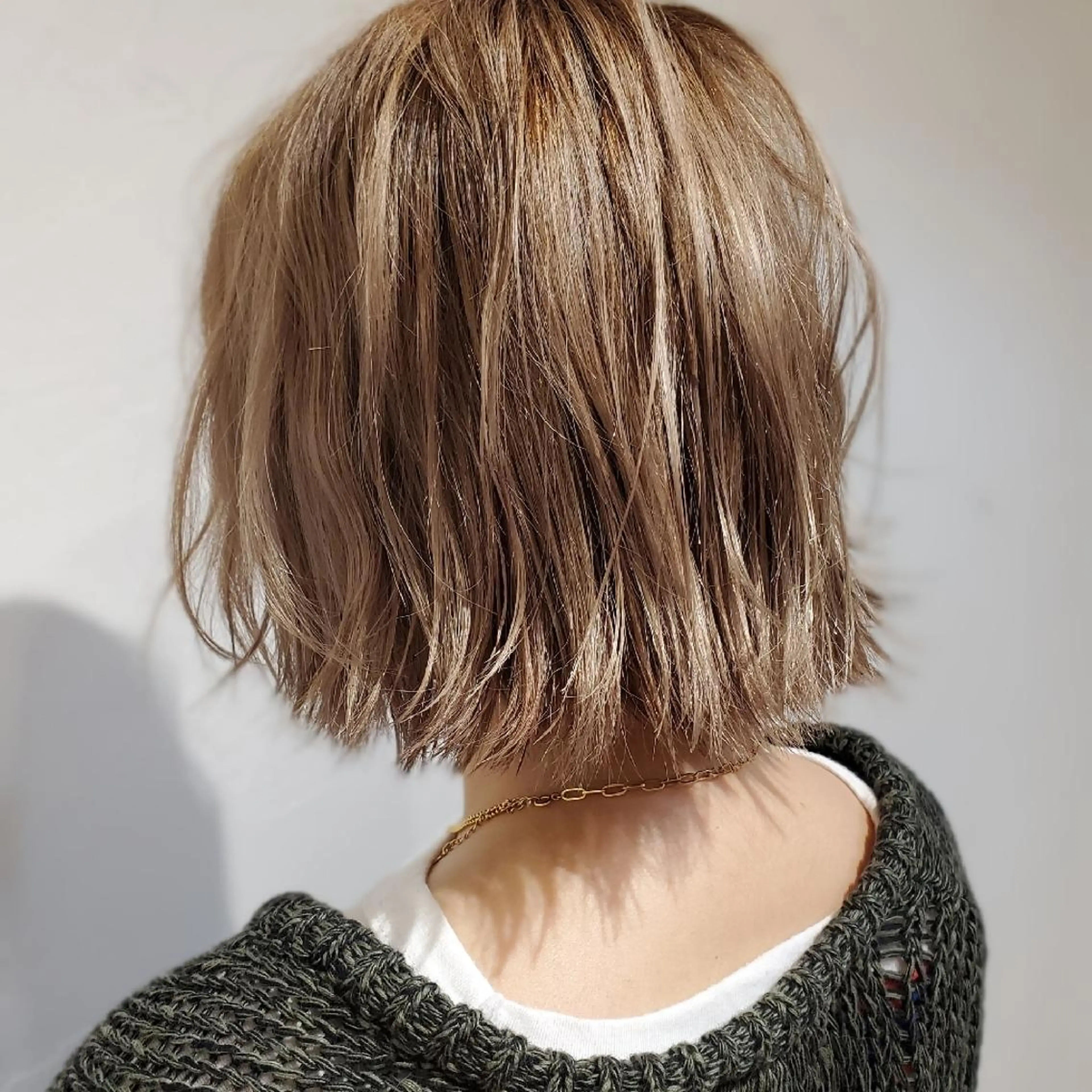 ショート カラー アッシュ ベージュカラー 透明感カラー ハイトーンカラー カット ヘアカラー トリートメント 北九州美容室 🕊️わかな✂︎のヘアスタイル