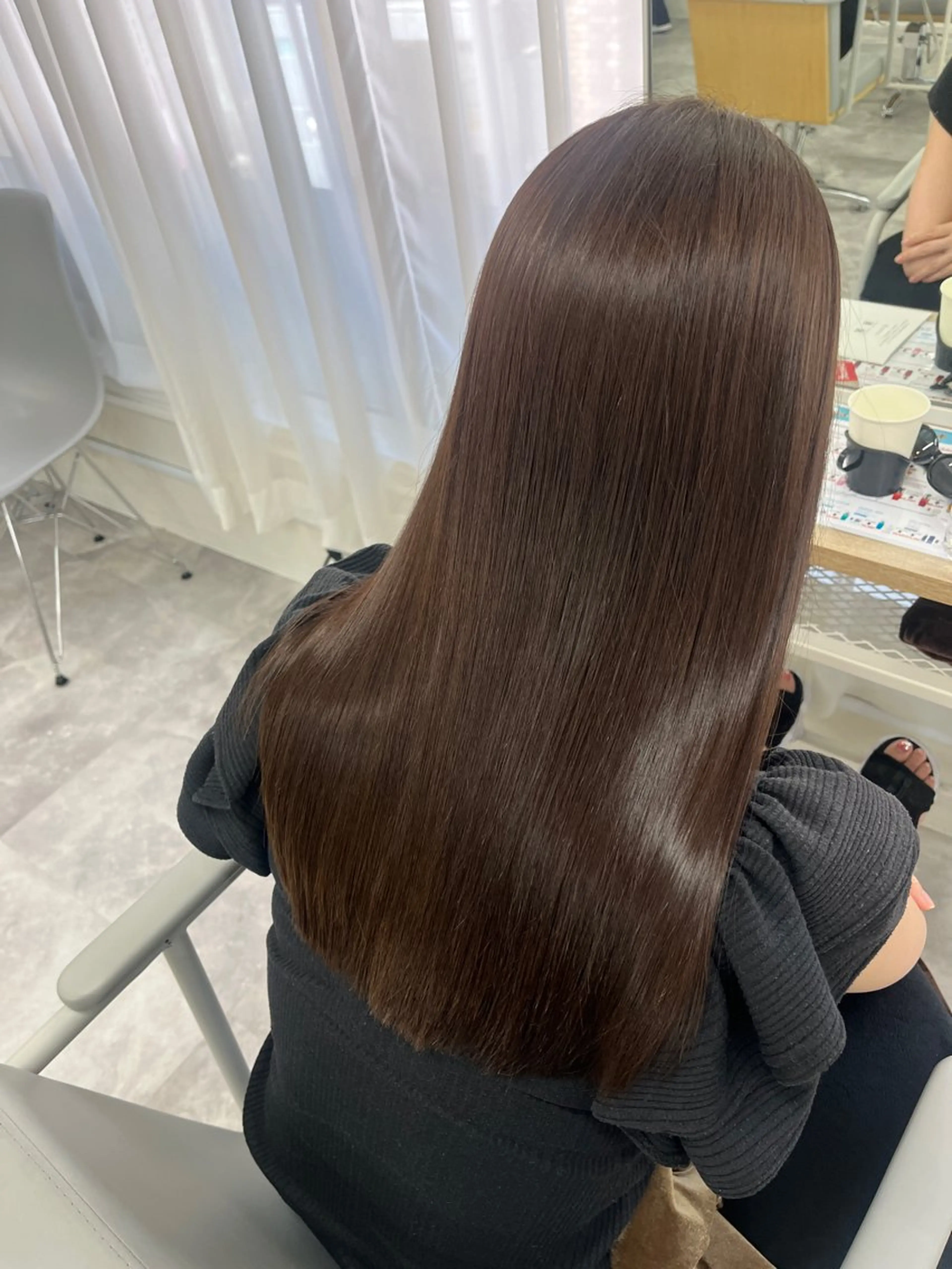 ロング チョコレートブラウン トリートメント ヘアカラー トリートメント あい❤︎ /髪質改善/韓国巻きのヘアスタイル