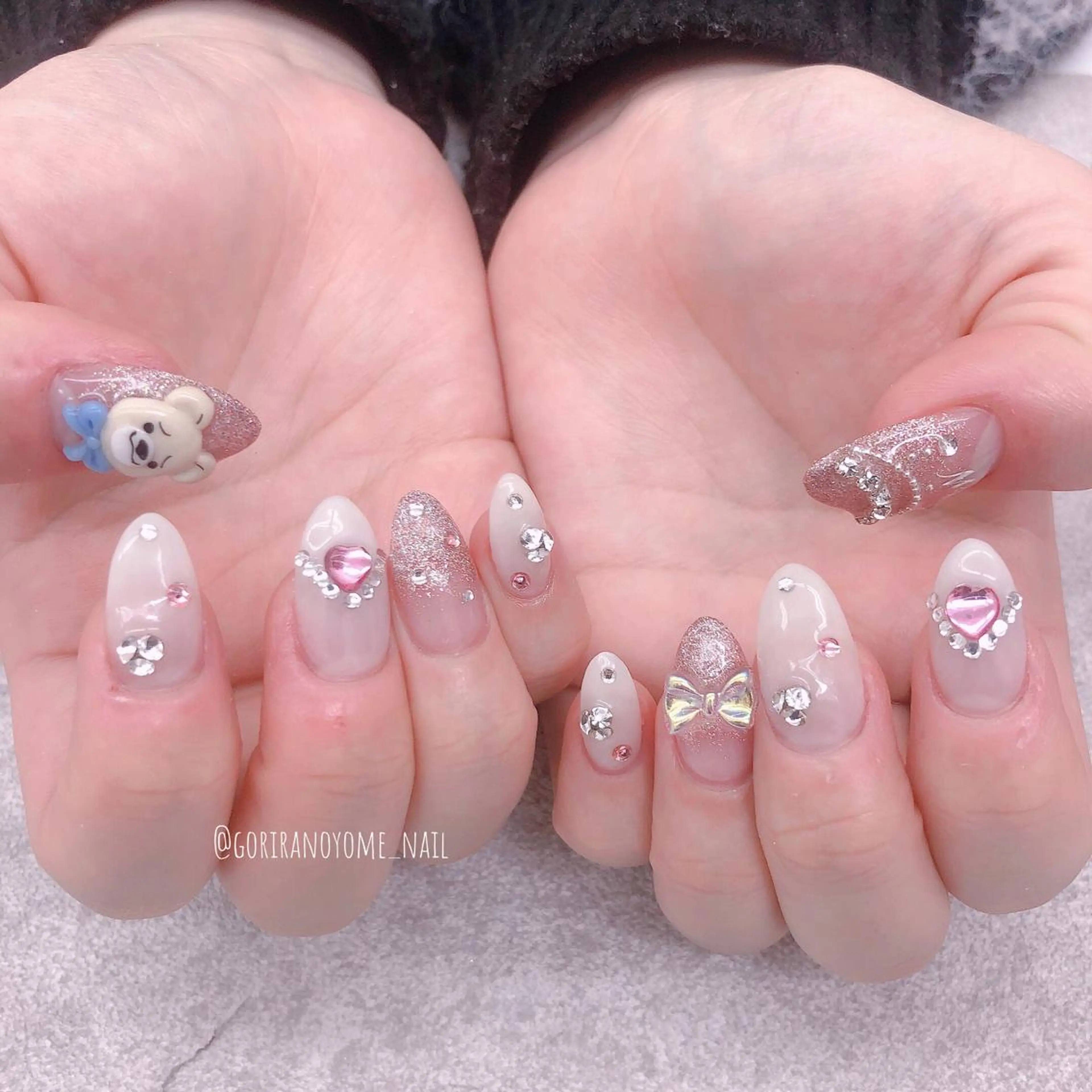 ネイル ハンドネイル フットネイル ナナイチゼロ I.Naoのネイルデザイン