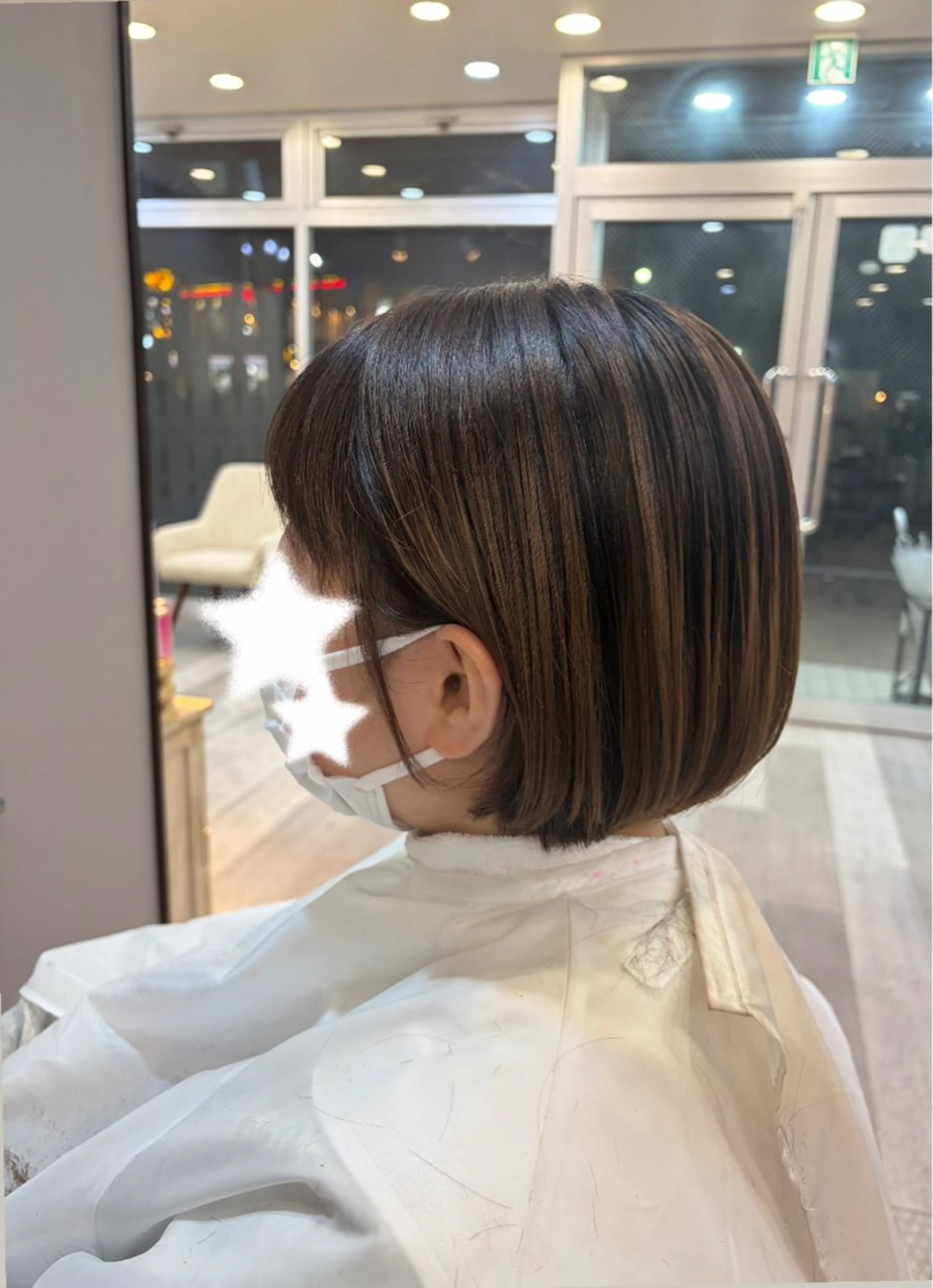 ショート 丸みショート ショートヘア レイヤー/透けカラー ✨KANAのヘアスタイル