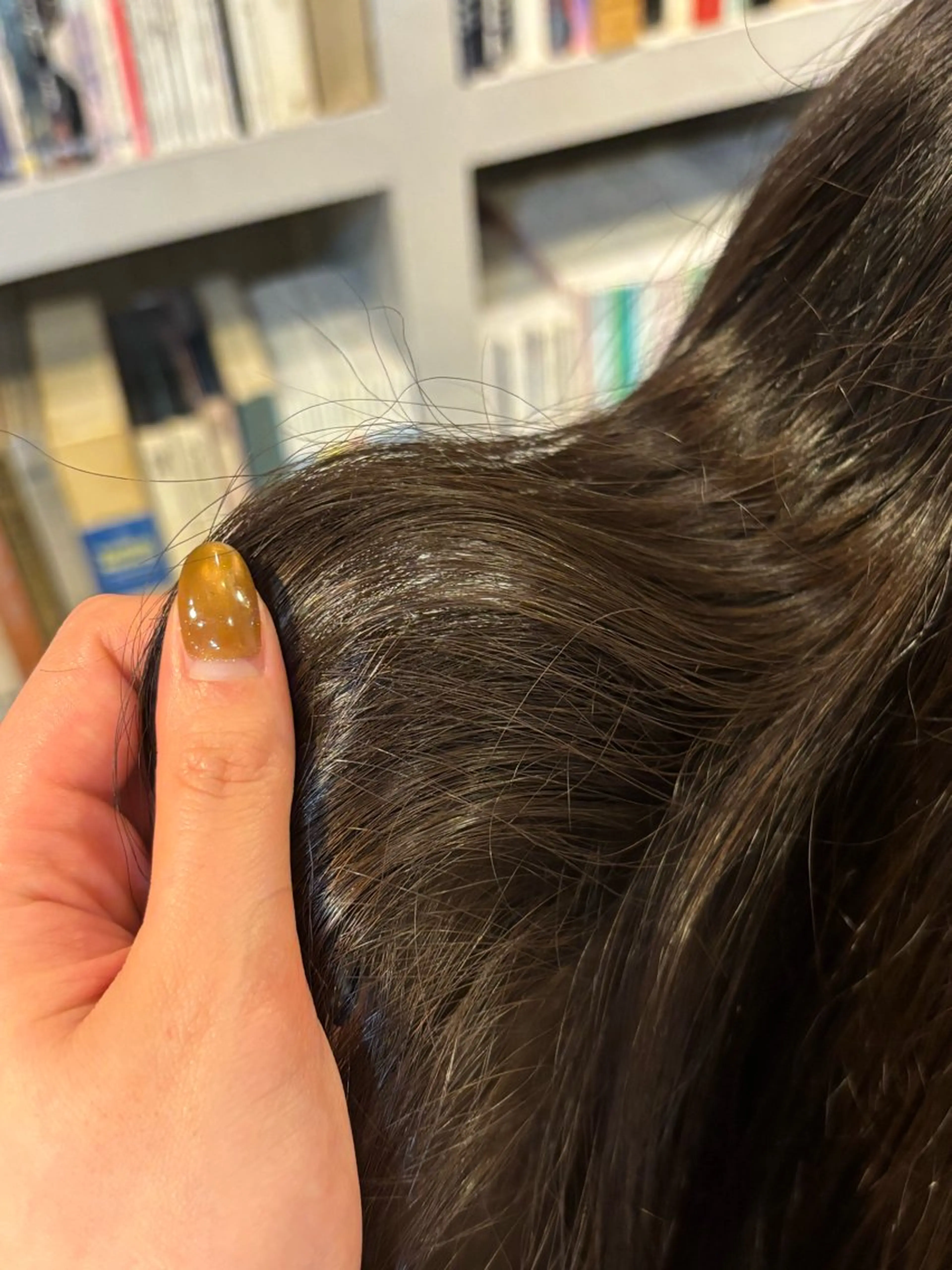 ロング ヘアカラー 松倉 沙奈のヘアスタイル