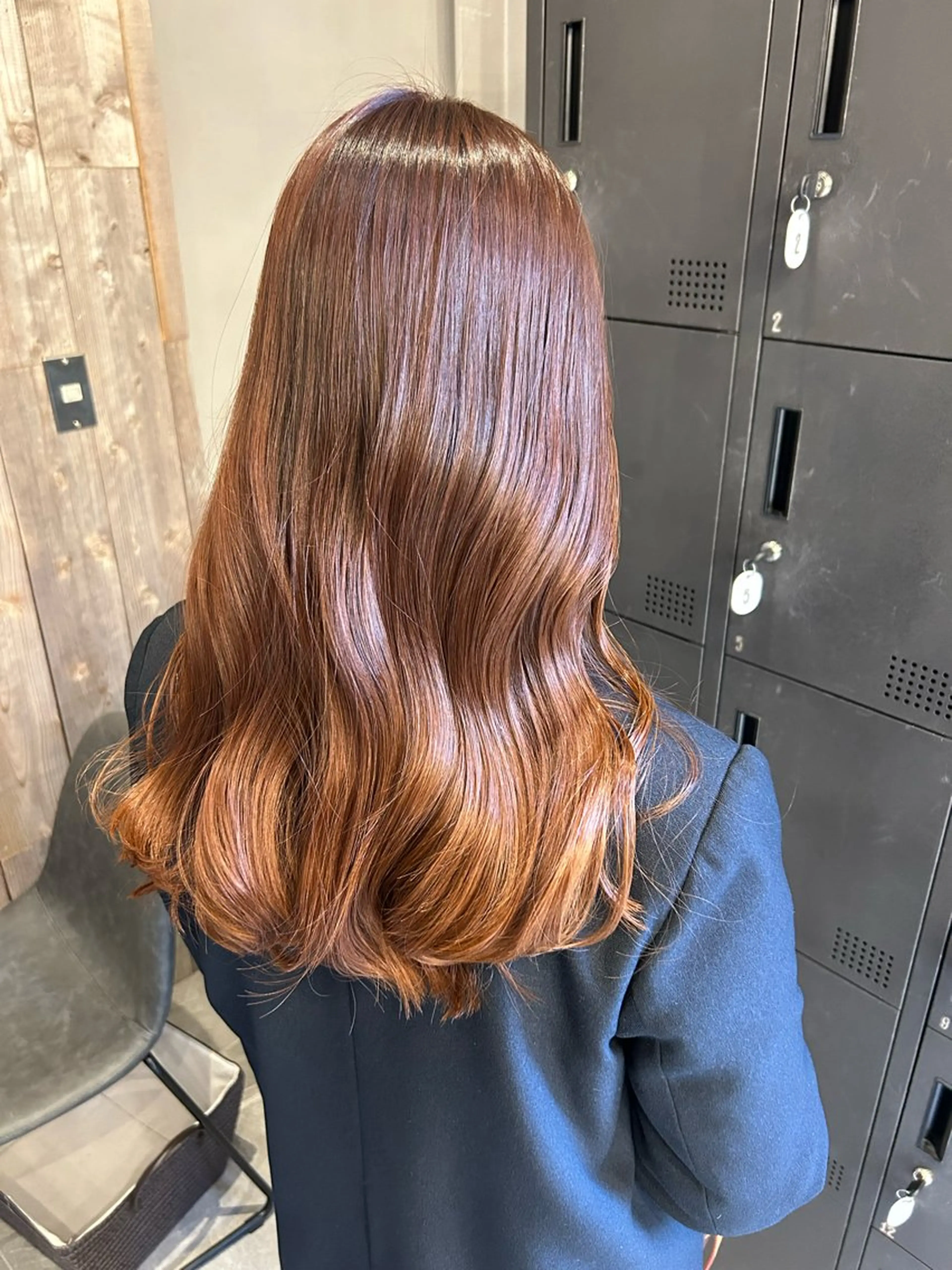 ロング オレンジブラウン カット ヘアカラー トリートメント 艶髪/髪質改善 yukaのヘアスタイル