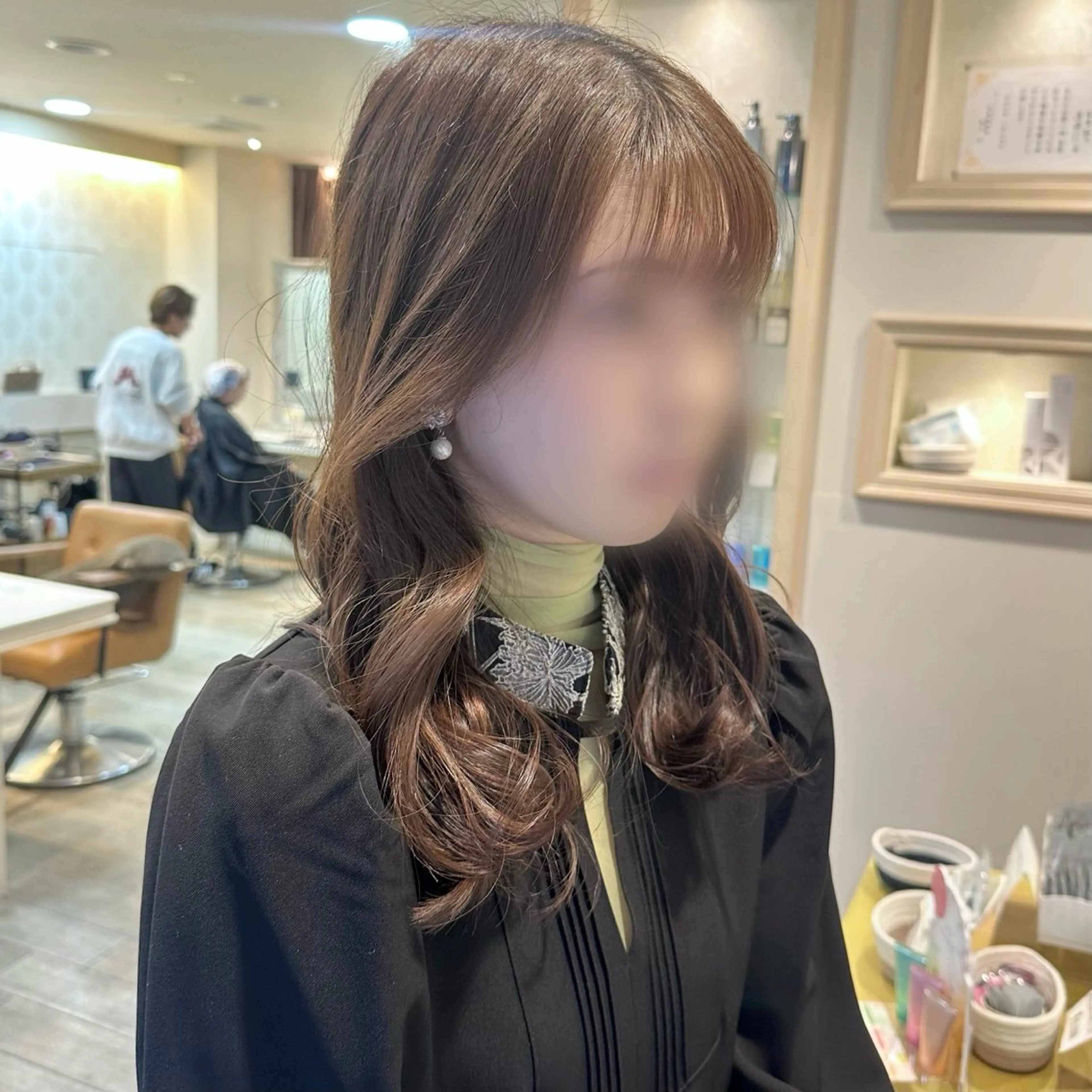 セミロング カラー ヘアアレンジ ヘアセット 韓国ヘア/レイヤー 顔周りカット/ユキナのヘアスタイル