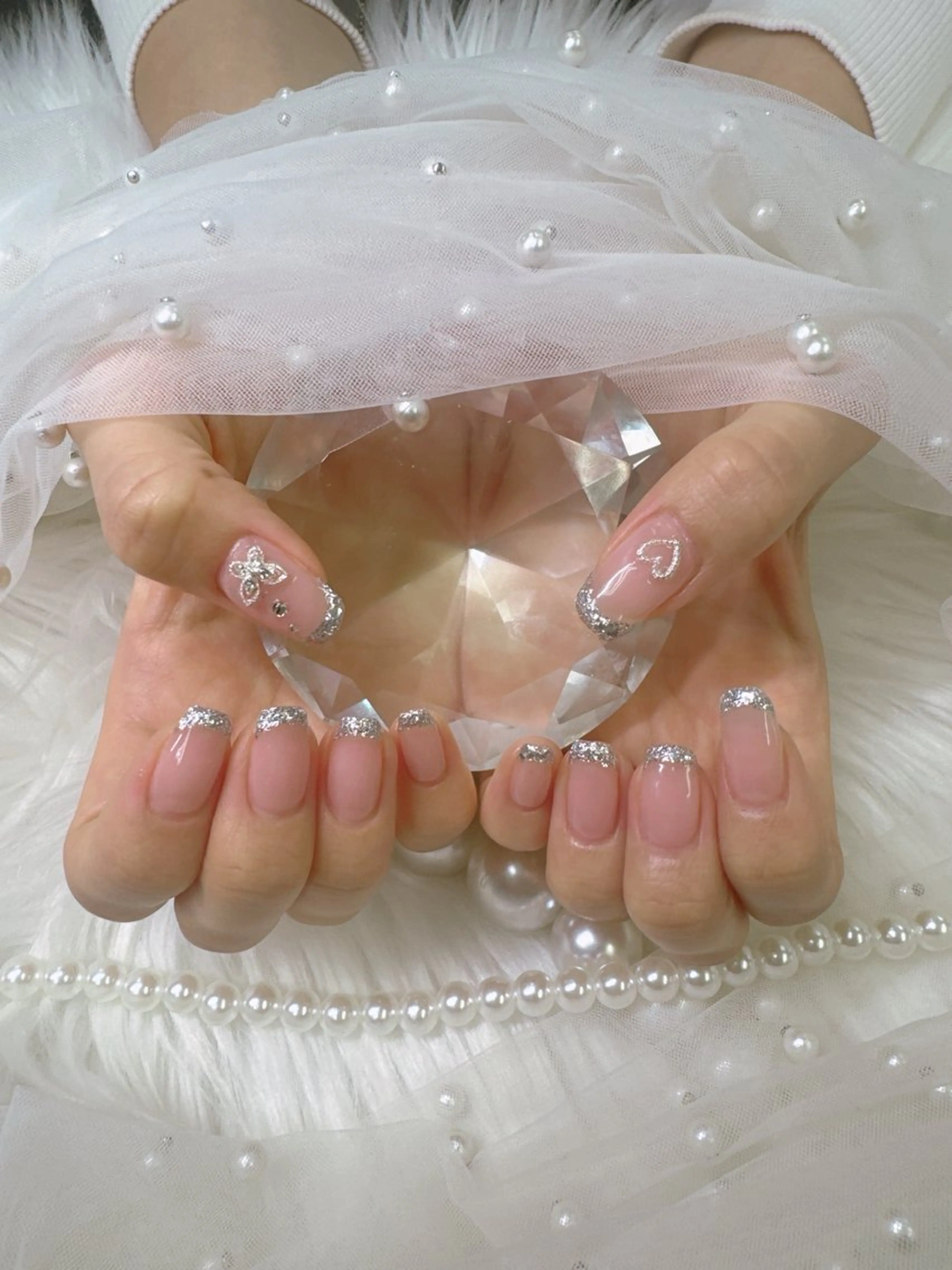 ネイル アートネイル べっ甲ネイル ボルドー チークネイル フレンチネイル ハンドネイル Queeens nailのネイルデザイン