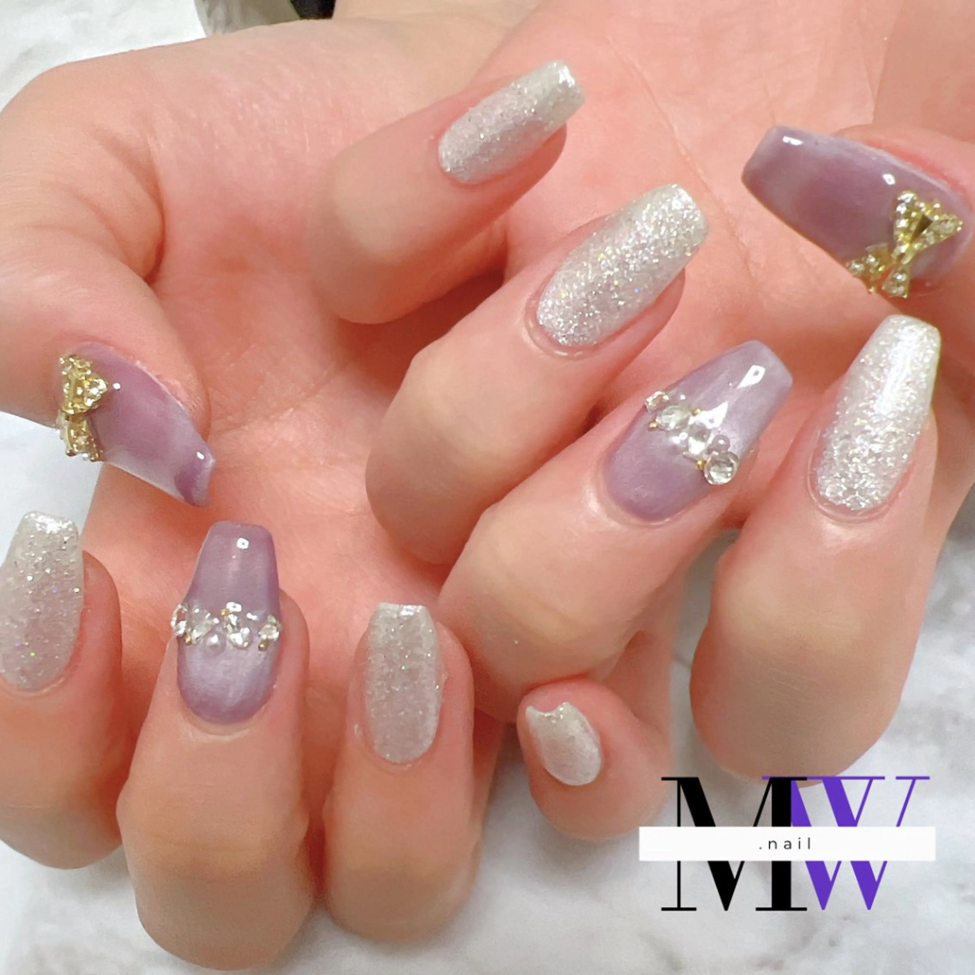 ネイル マグネットネイル ハンドネイル MW .nailのネイルデザイン