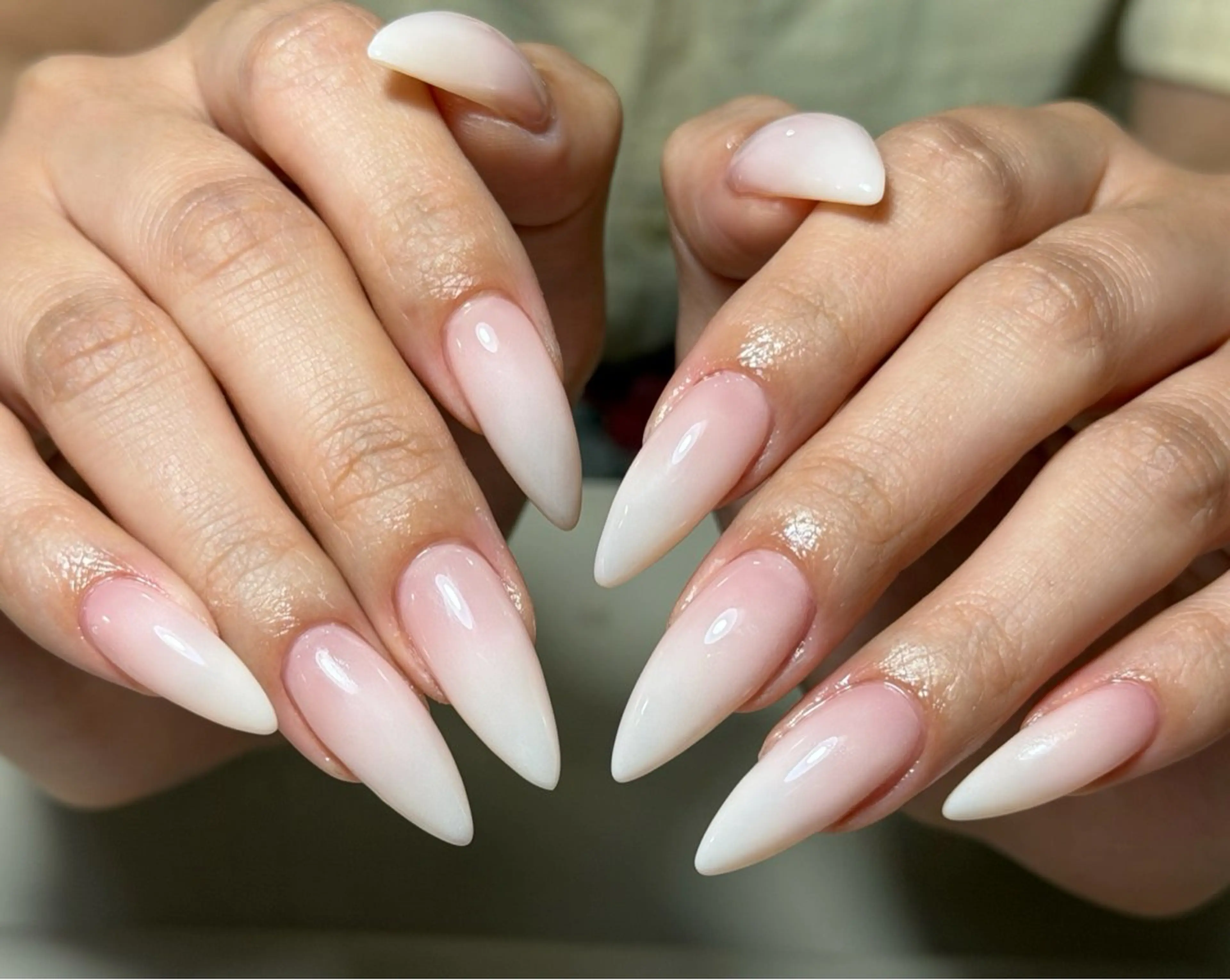 ネイル ハンドネイル 🍑 momo_nailのネイルデザイン