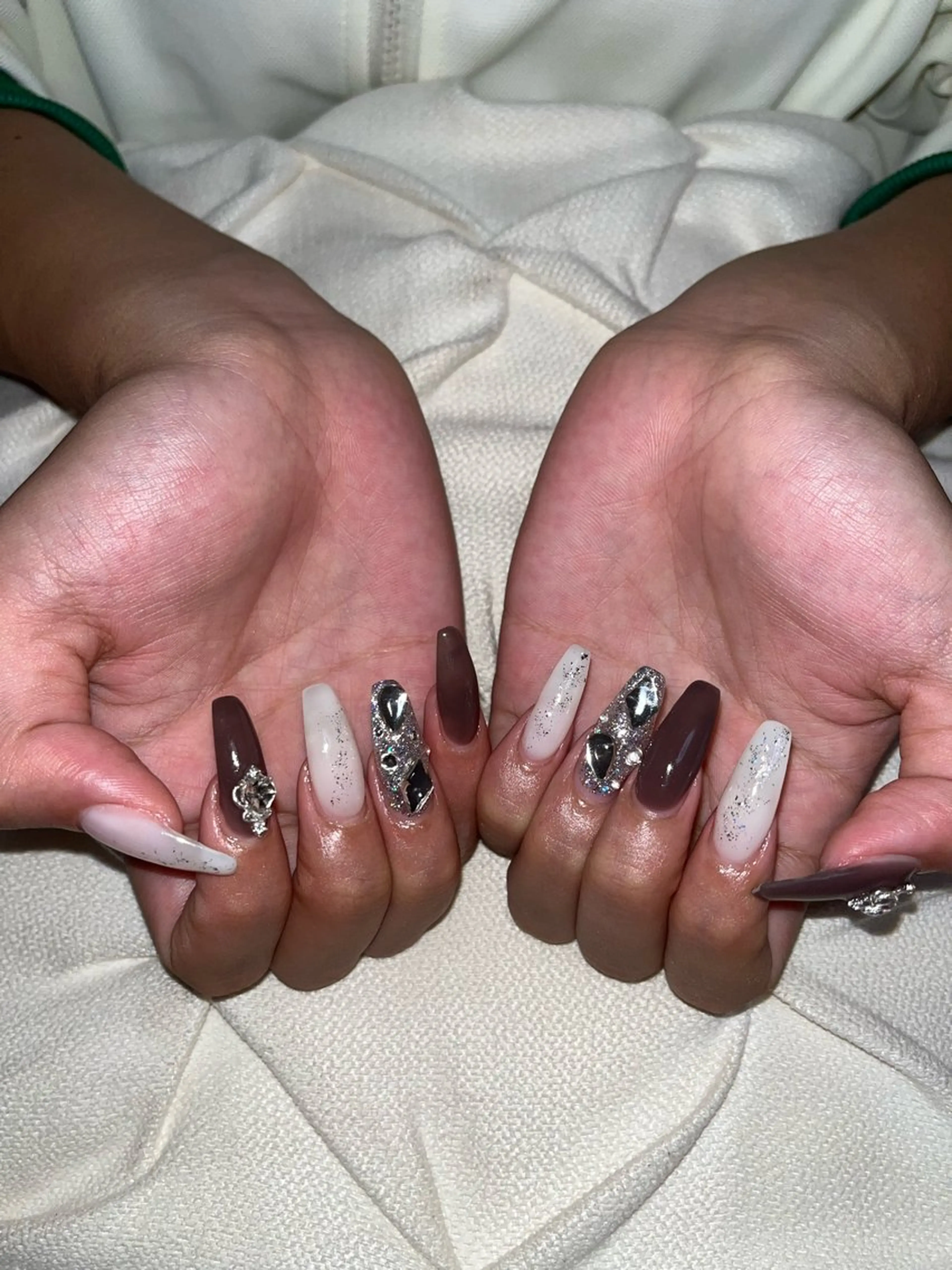 ネイル ハンドネイル nail.salon .Reversalのネイルデザイン