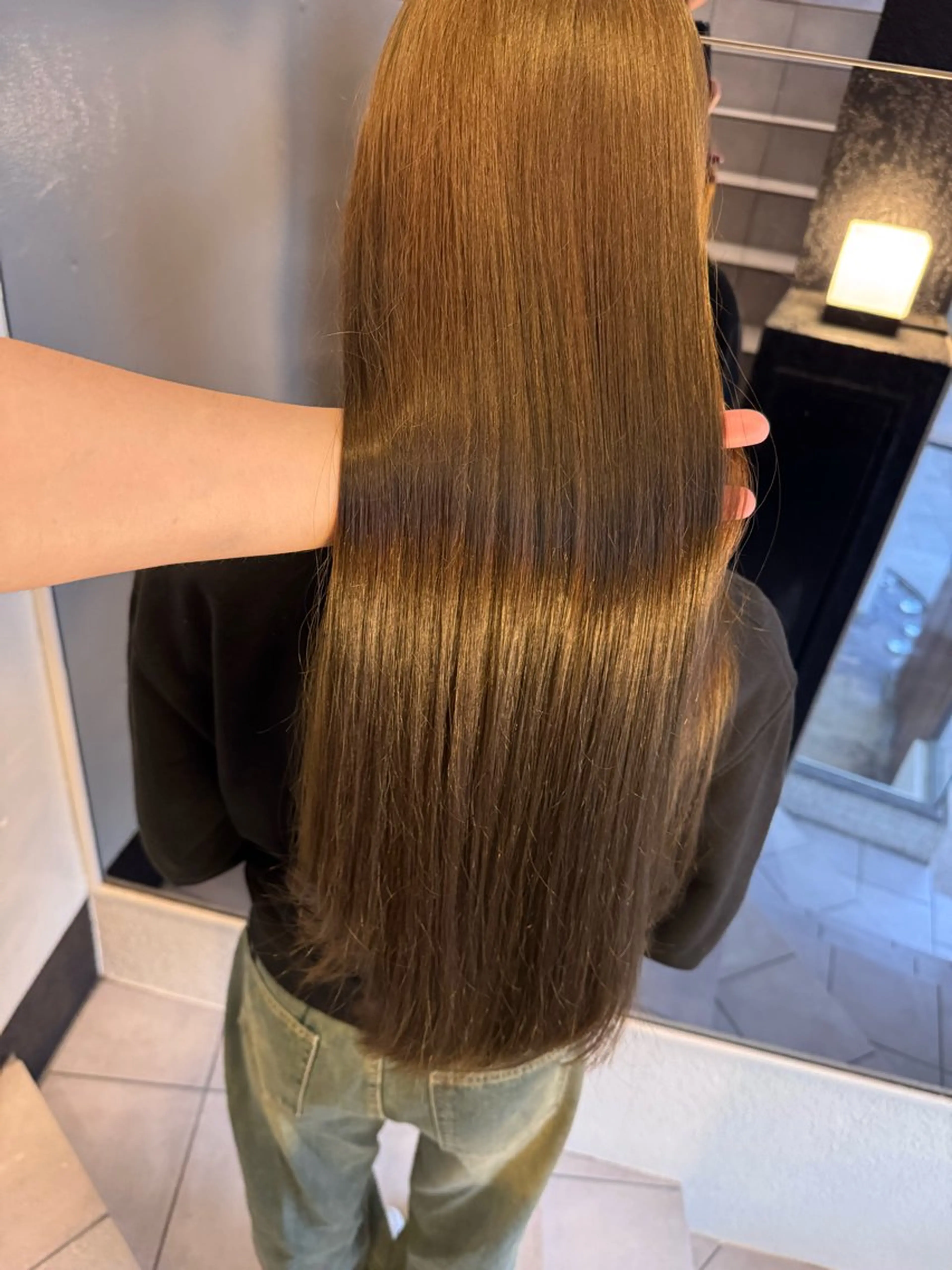 ロング カラー カット ヘアカラー ナチュラルに目を惹く デザイン/KOHNOのヘアスタイル