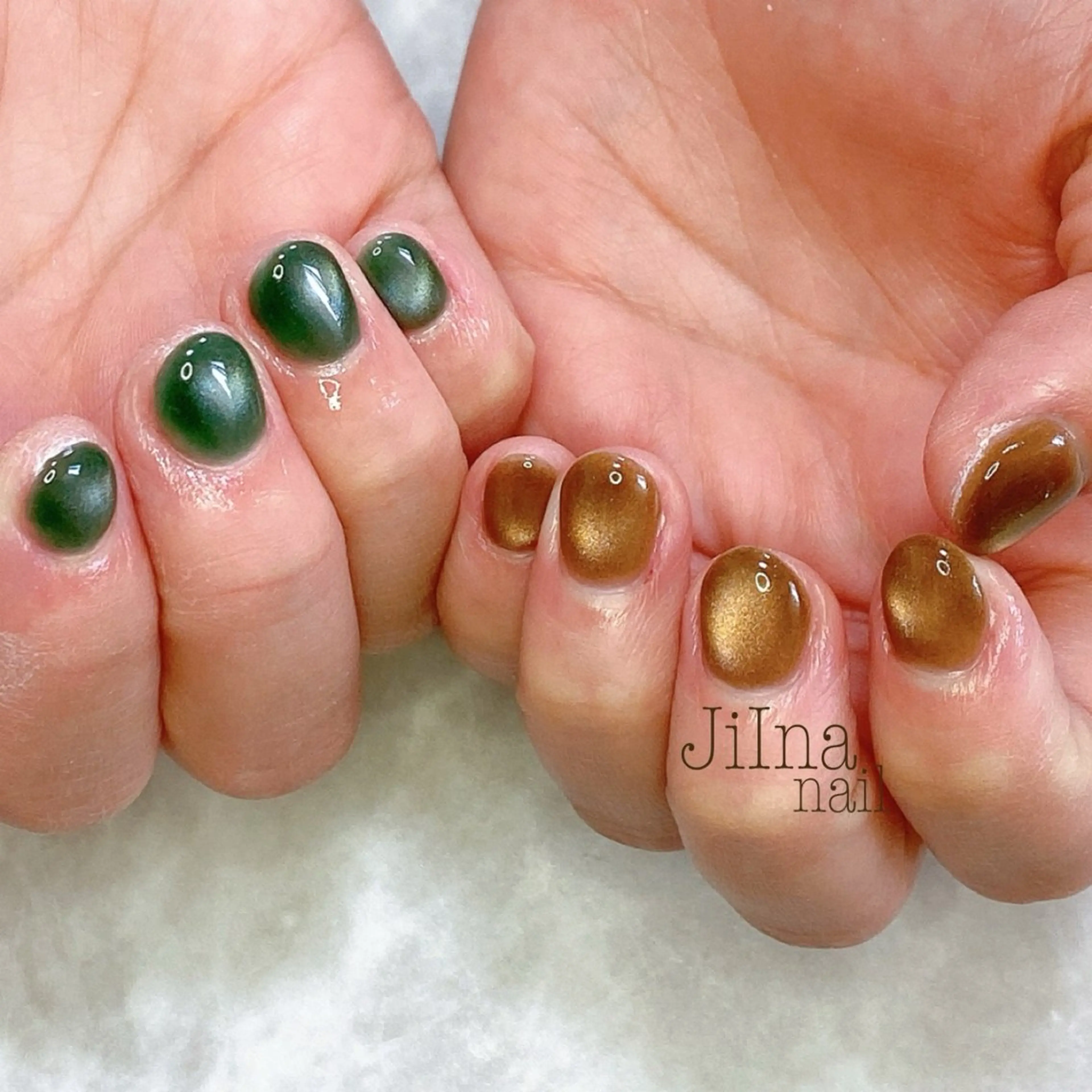 ネイル マグネットネイル JiIna nailのネイルデザイン