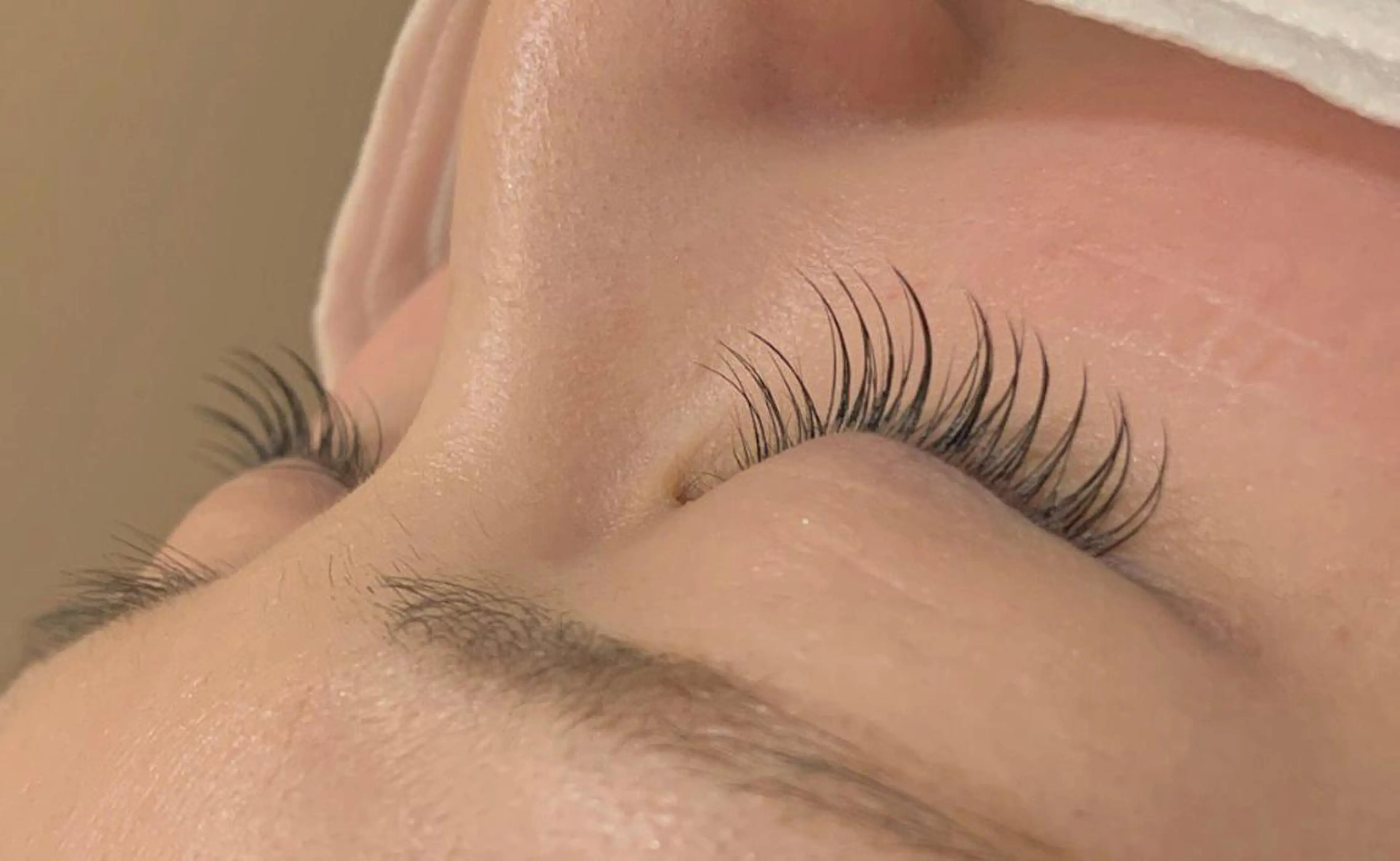 マツエク・マツパ レイヤー×顔周 り×髪質改善/MIUのヘアスタイル