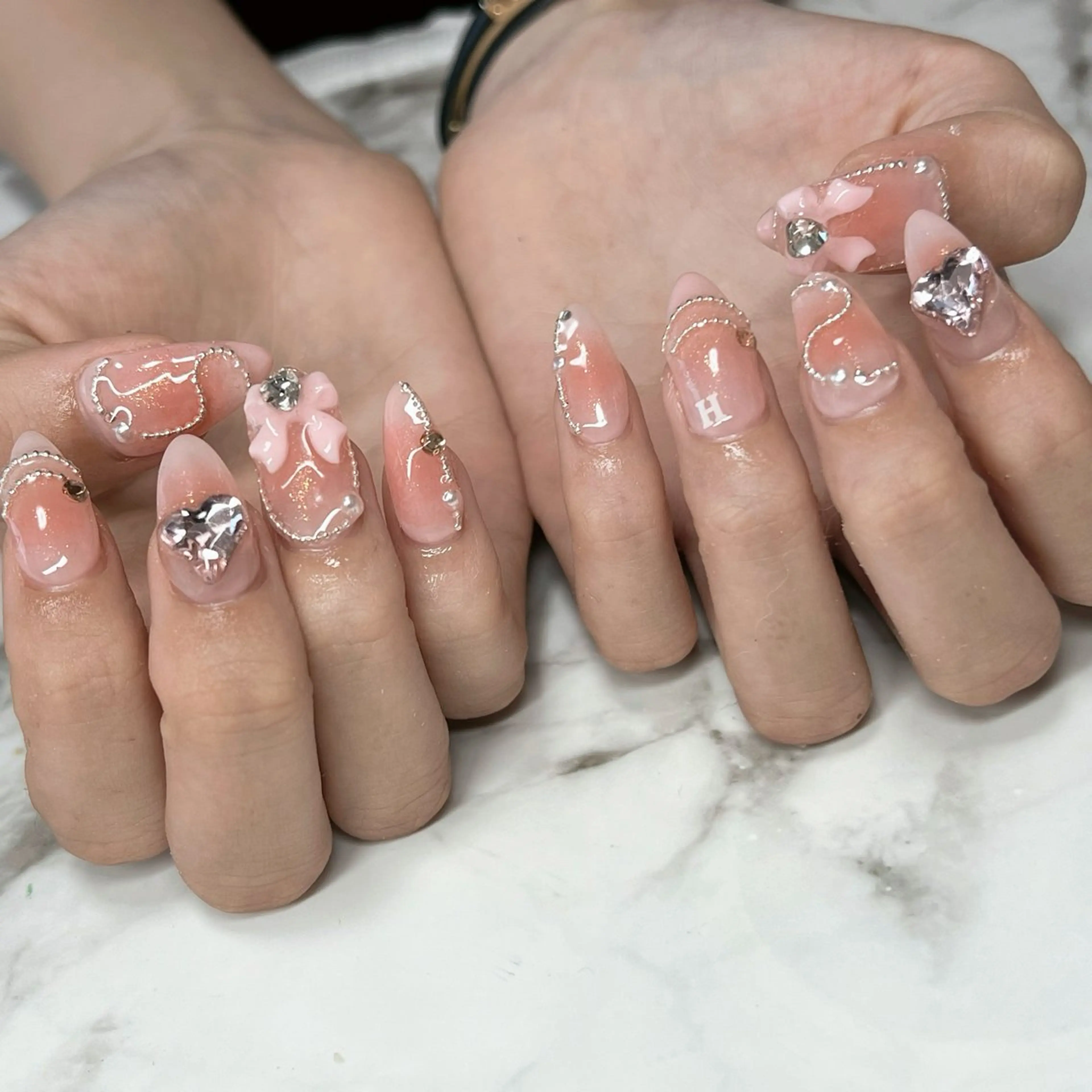 ネイル ハンドネイル Dia Nail AKIのネイルデザイン