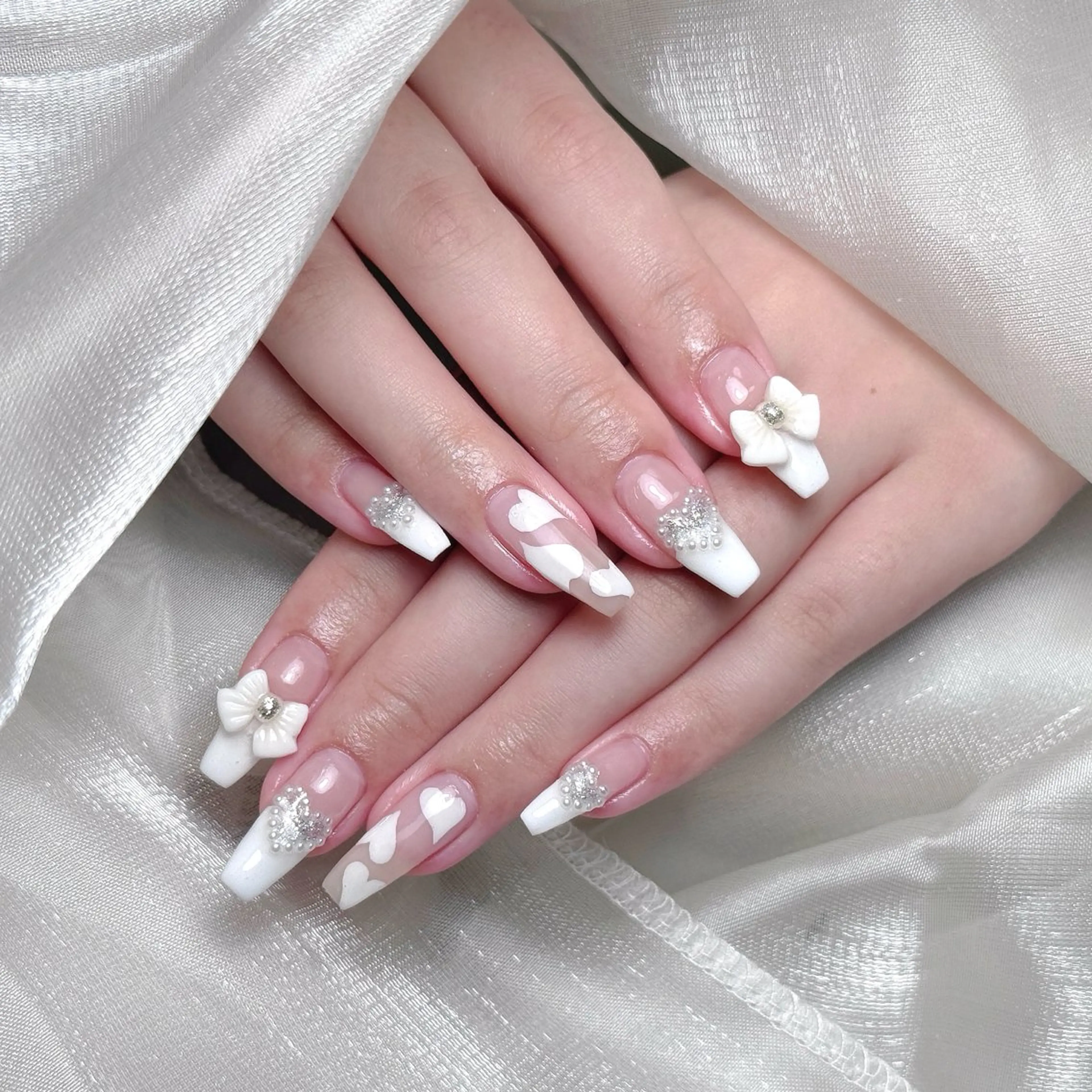 ネイル Maggie Nail🦩のネイルデザイン