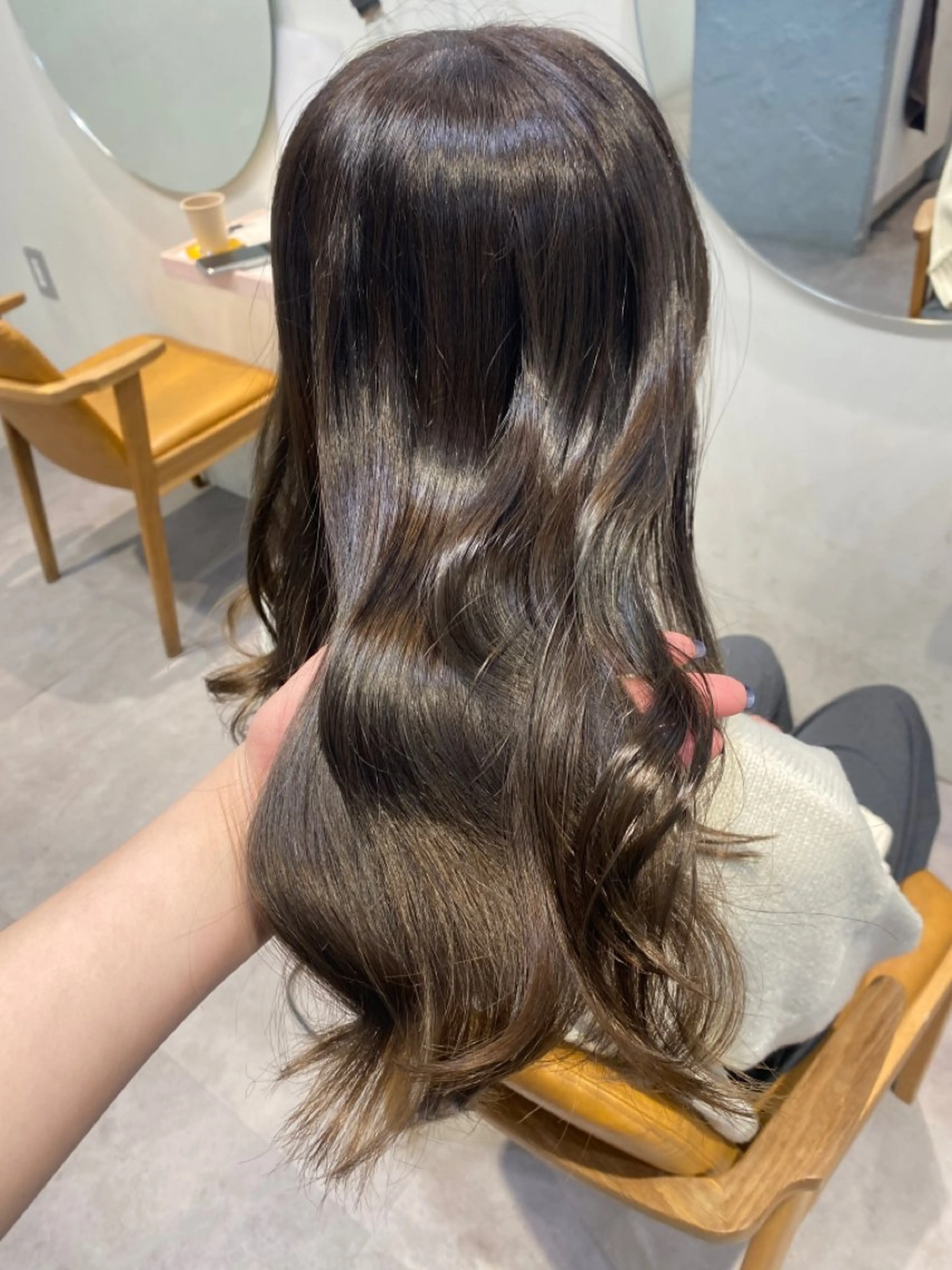 セミロング カラー 当日予約大歓迎💗 依田瑞希のヘアスタイル