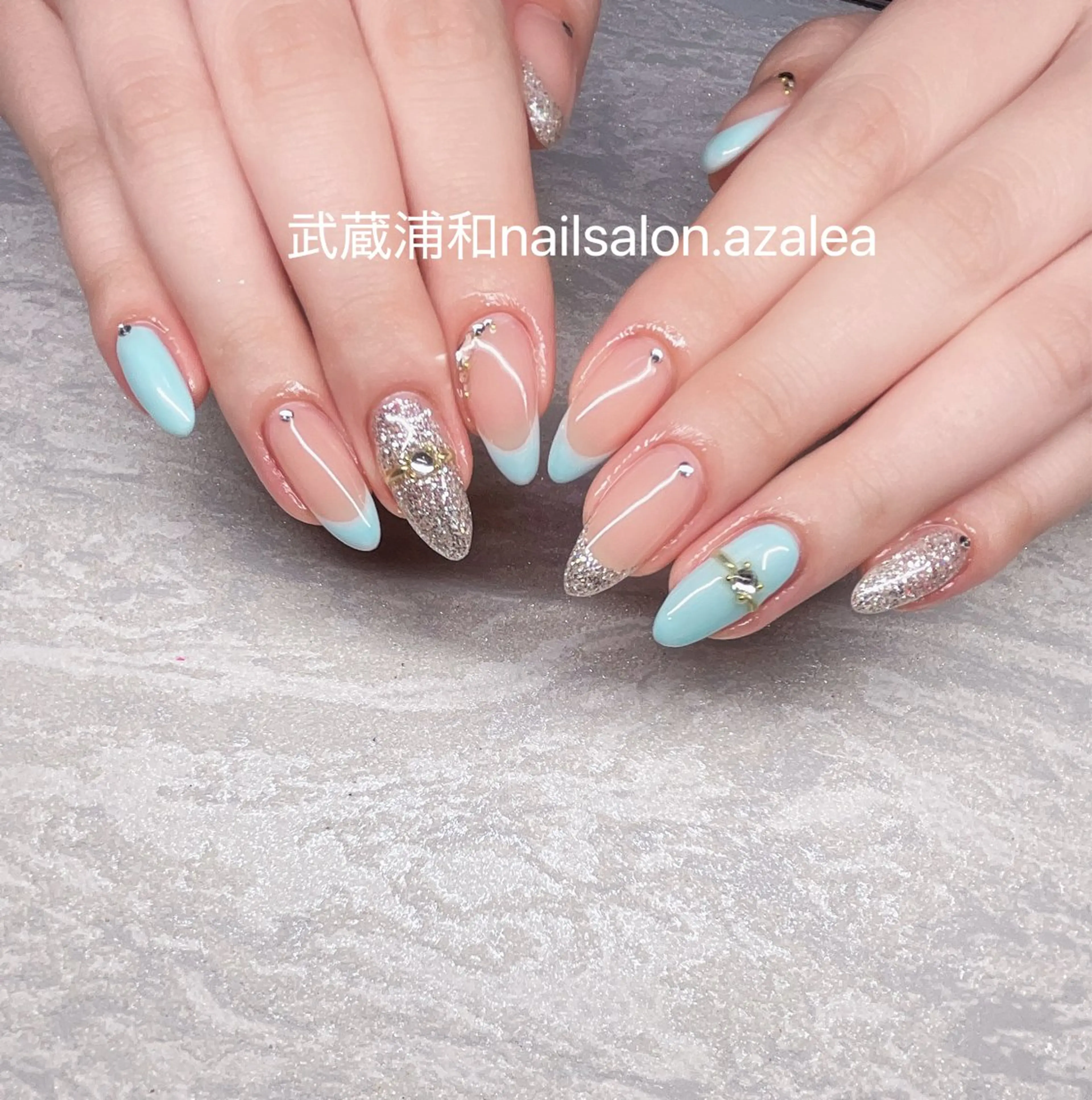 ネイル ハンドネイル R inのネイルデザイン