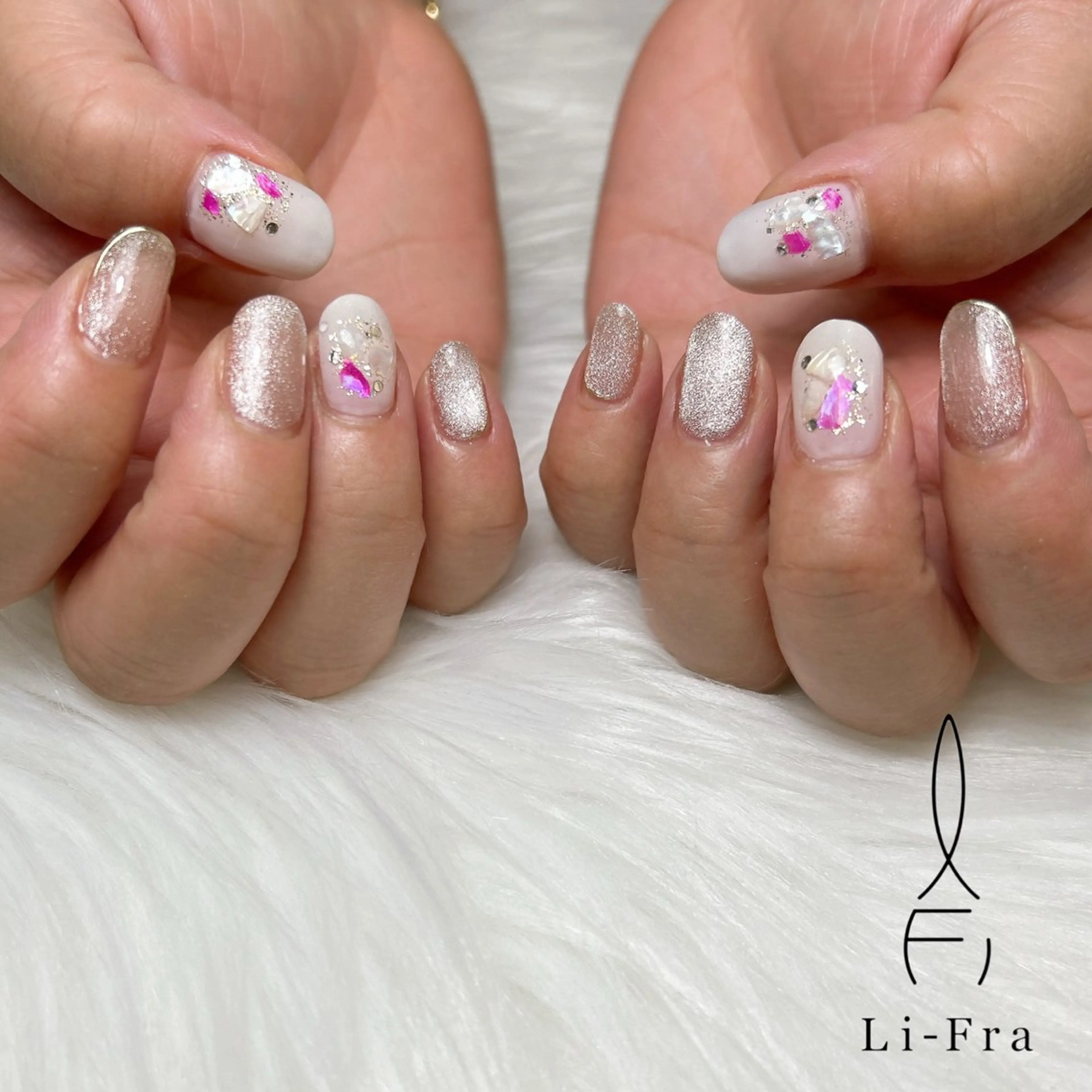 ネイル ピンク lifra MANAKAのネイルデザイン