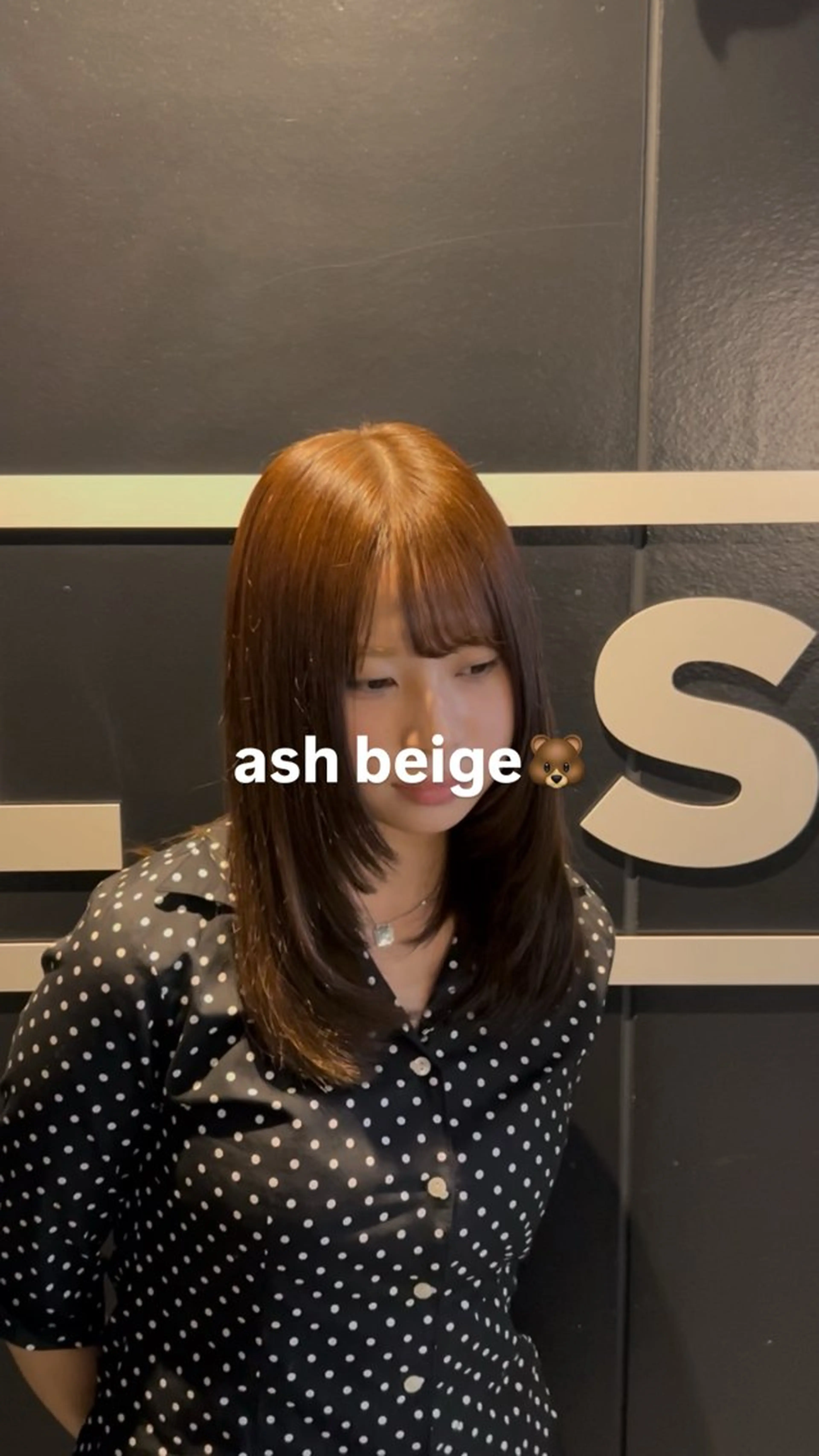 セミロング カラー アッシュ ベージュカラー ヘアカラー トリートメント BLESS hinata💫のヘアスタイル