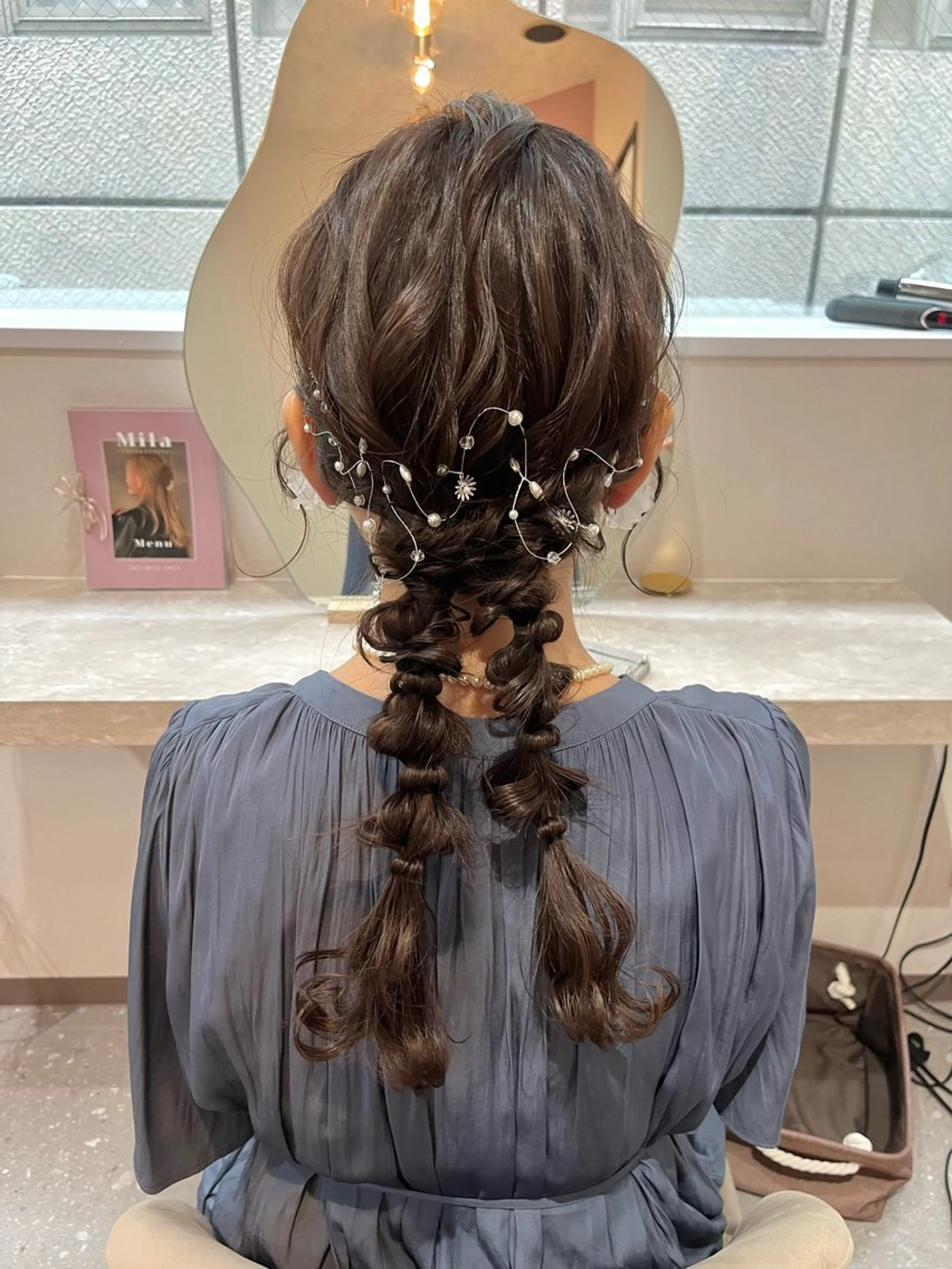 ロング ヘアアレンジ ヘアセット Mila Akariのヘアスタイル