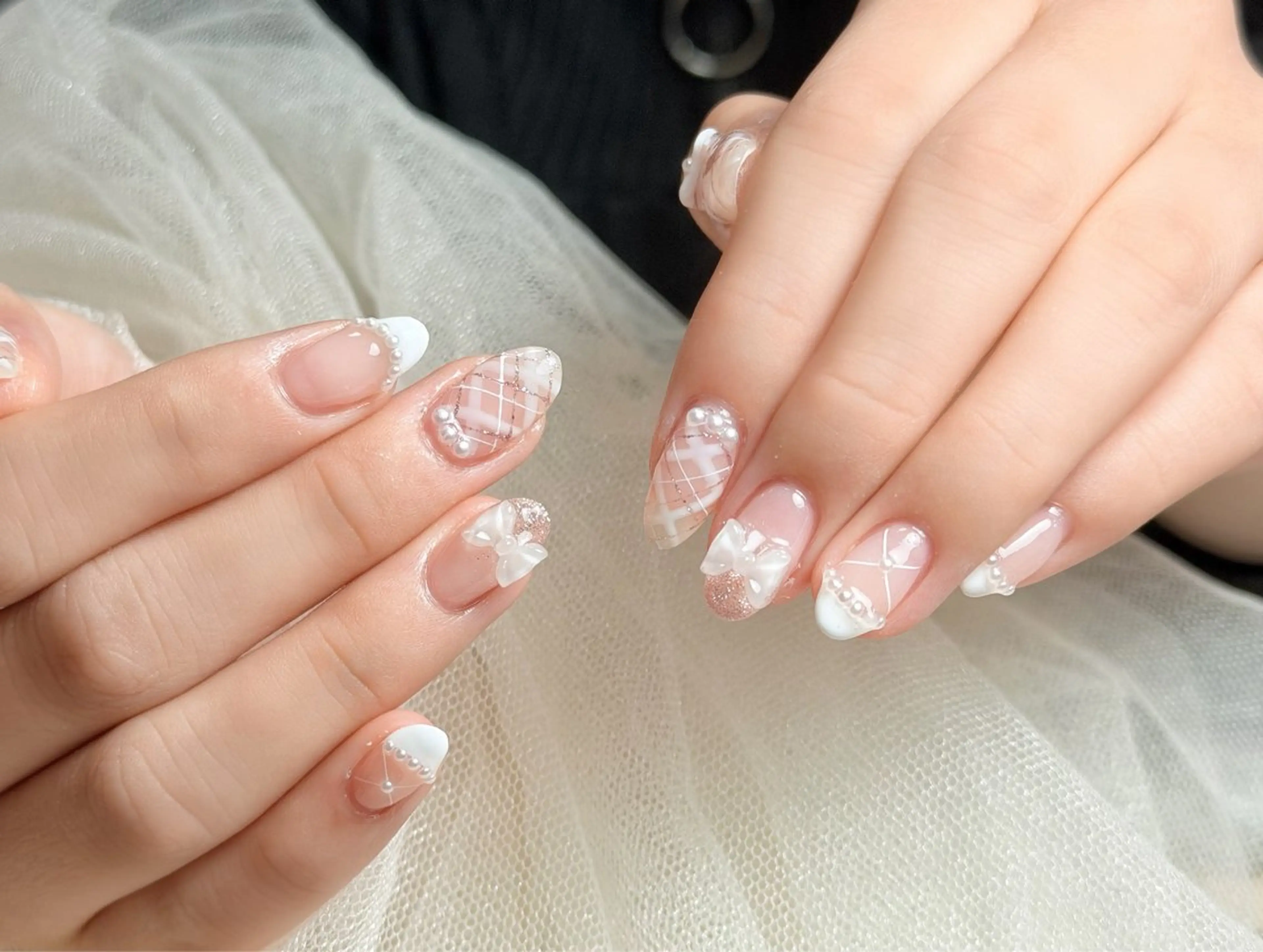 ネイル 持ち込み ハンドネイル Maggie nailクロのネイルデザイン