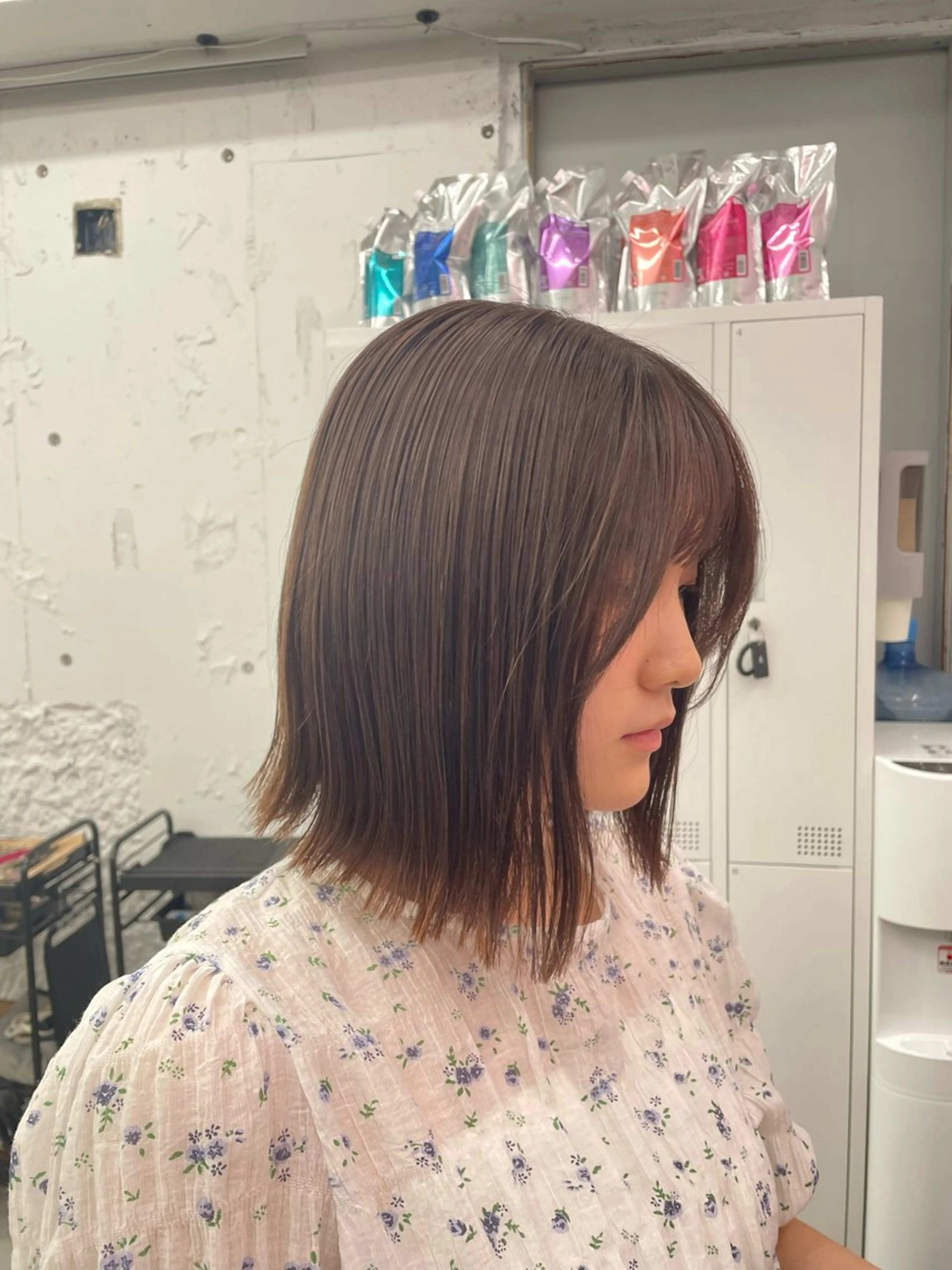ミディアム ボブ 外ハネヘア カット トリートメント 髪質改善×ブリーチ なしカラー/桃愛のヘアスタイル