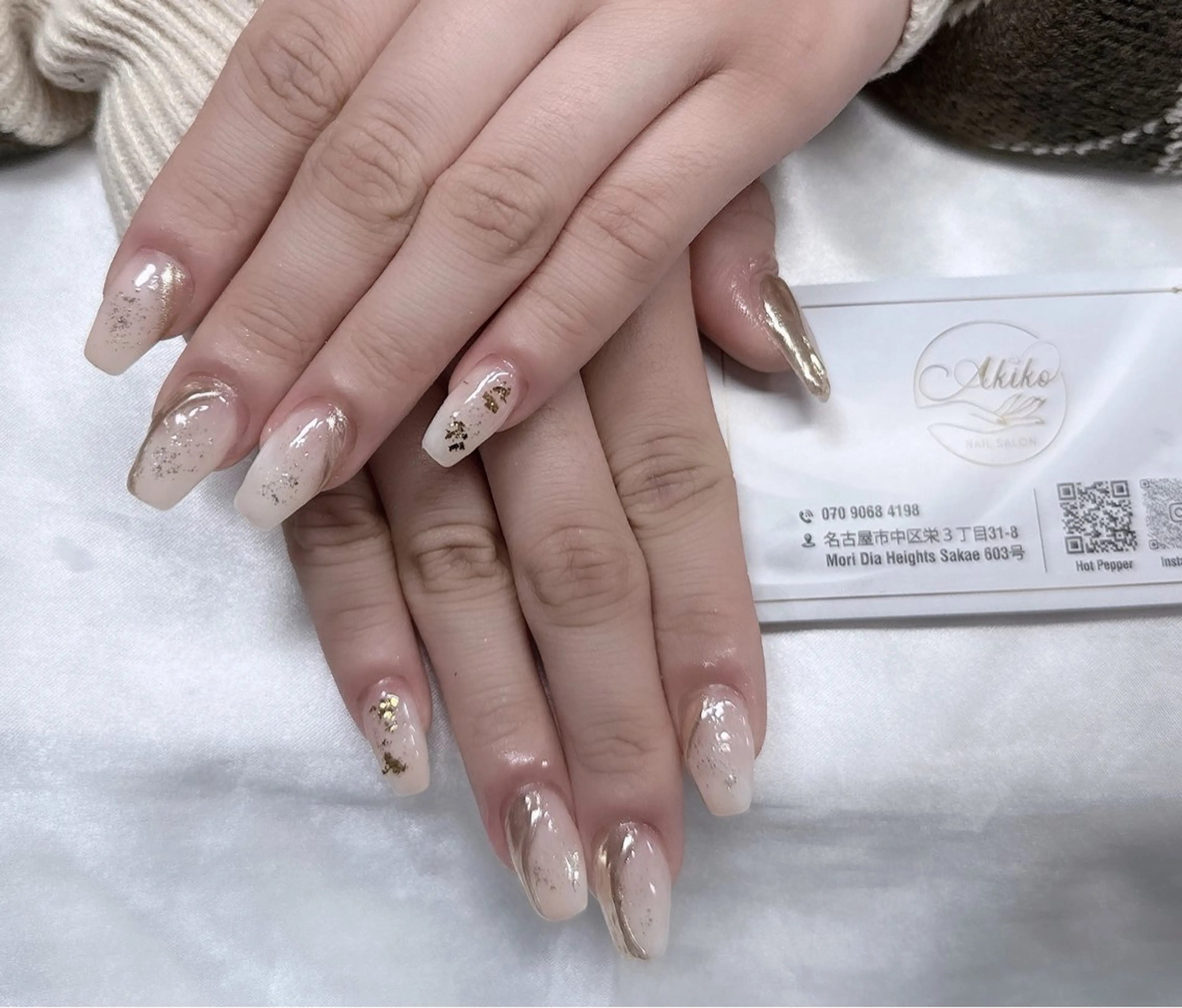 ネイル フットネイル ジェルネイル 韓国ネイル マグネットネイル 持ち込み ハンドネイル Akiko ネイルサロン所属・AKIKO ネイルサロンのネイルデザイン