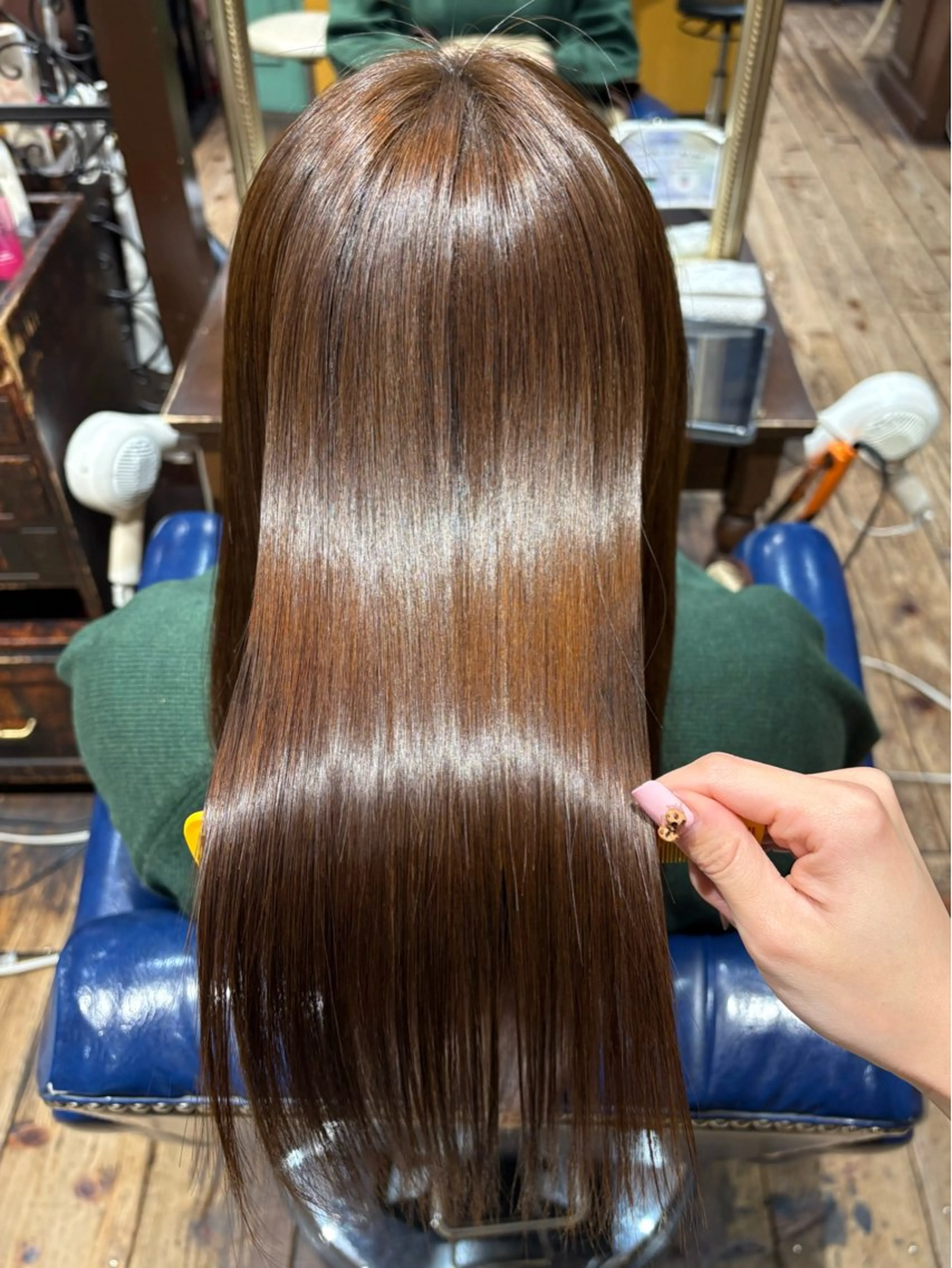 ロング カット 縮毛矯正 心斎橋酸性ストレート 🛼MATOI🛼のヘアスタイル