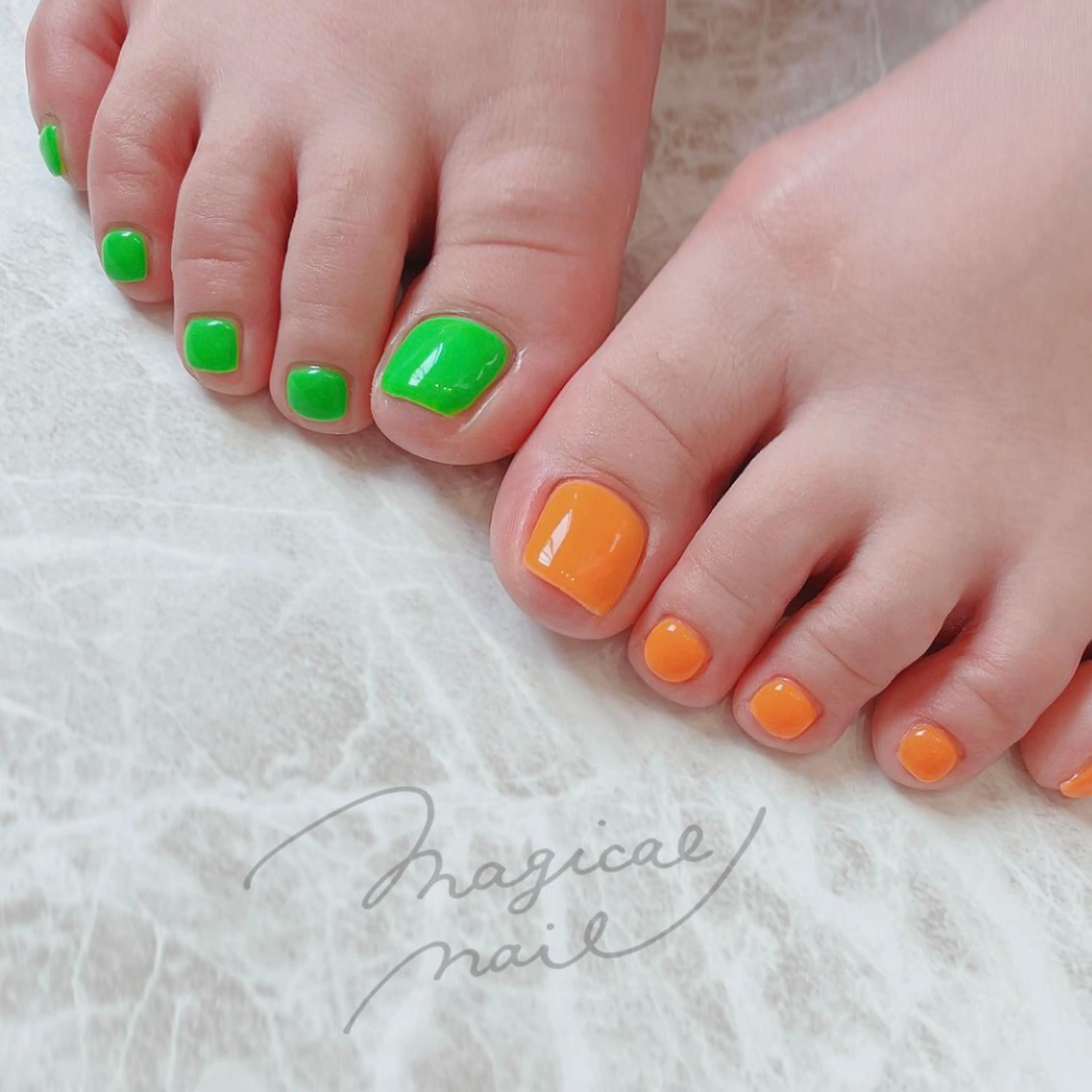 シンプルフットネイル(オフ込)の写真