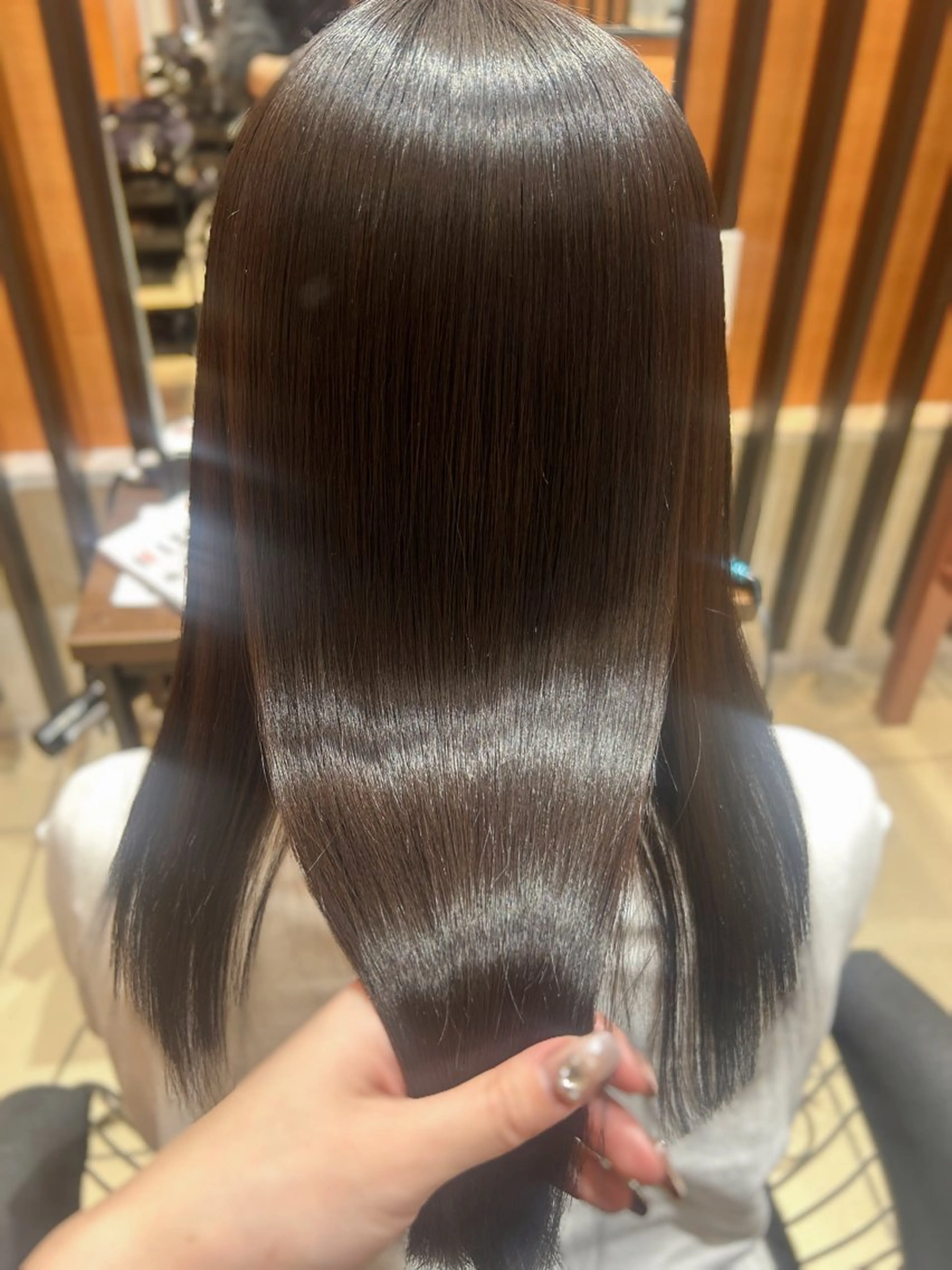 セミロング カット ヘアカラー トリートメント ✨🍀岩崎 唯🍀✨のヘアスタイル