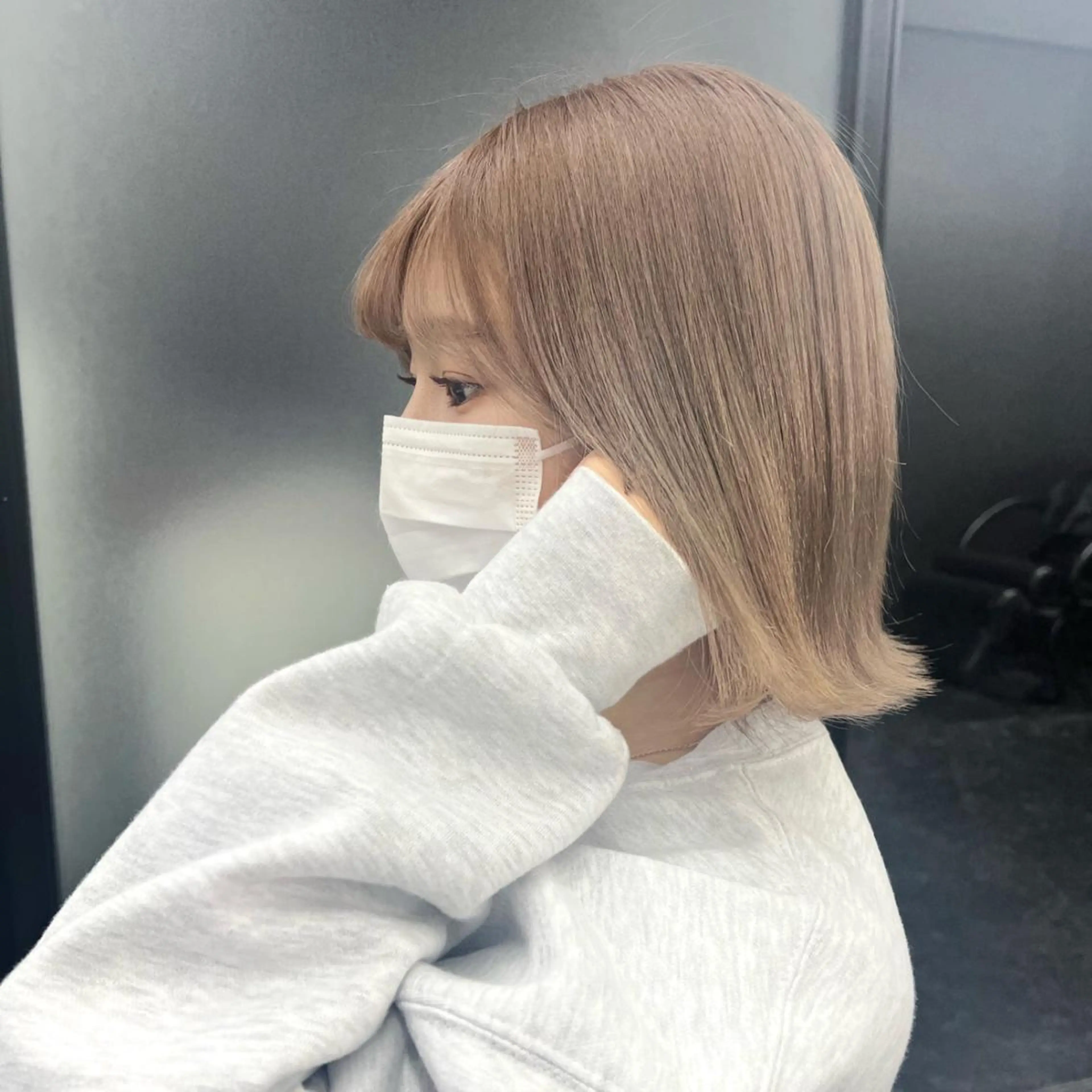 ミディアム カラー シールエクステ ハイトーンカラー エクステ シールエクステ特化 ハイトーン、NANAのヘアスタイル