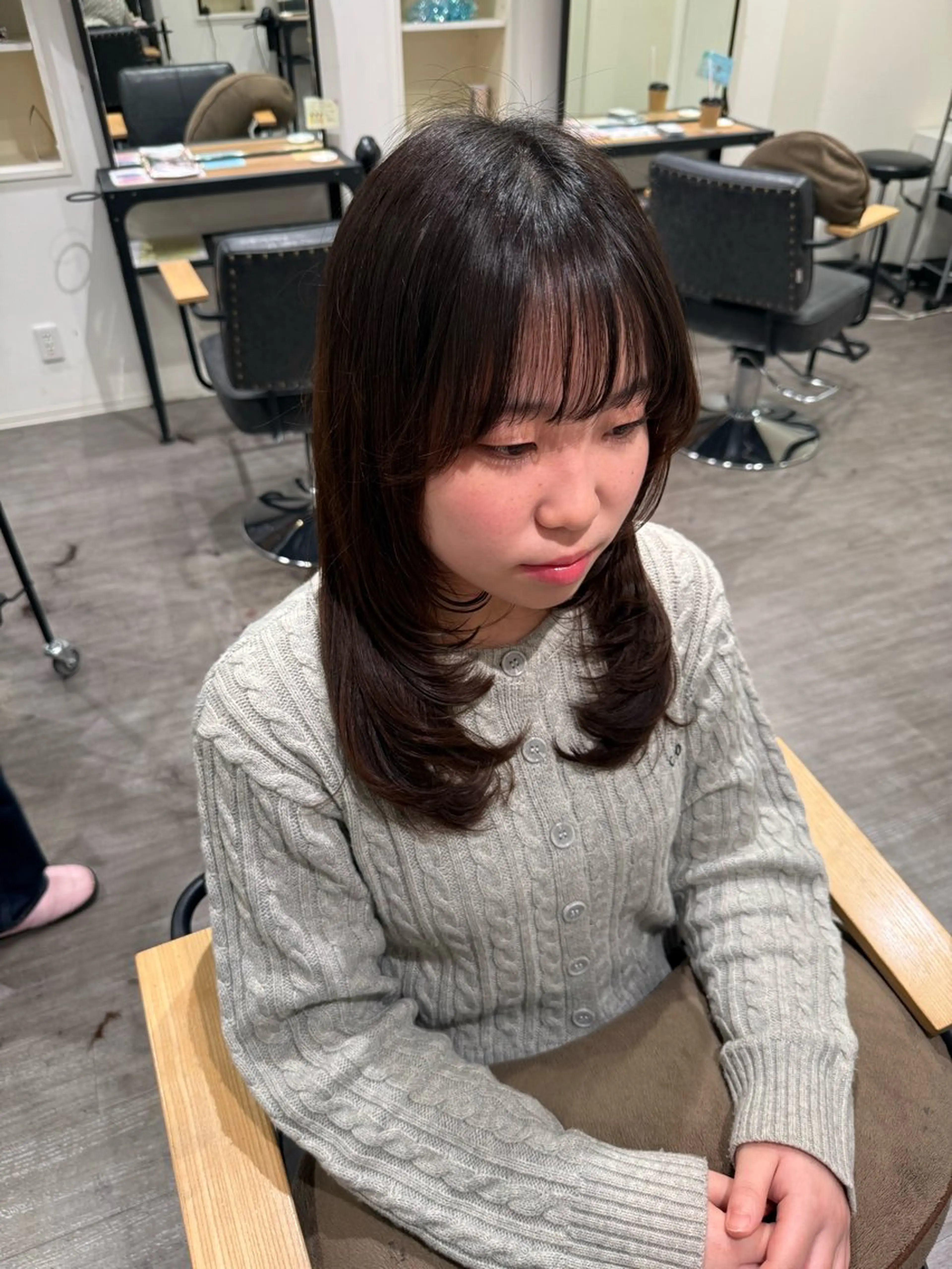 ミディアム カラー レイヤーカット ワンホンレイヤー カット ヘアカラー トリートメント 艶髪レイヤー上田 紗也🇰🇷💗のヘアスタイル