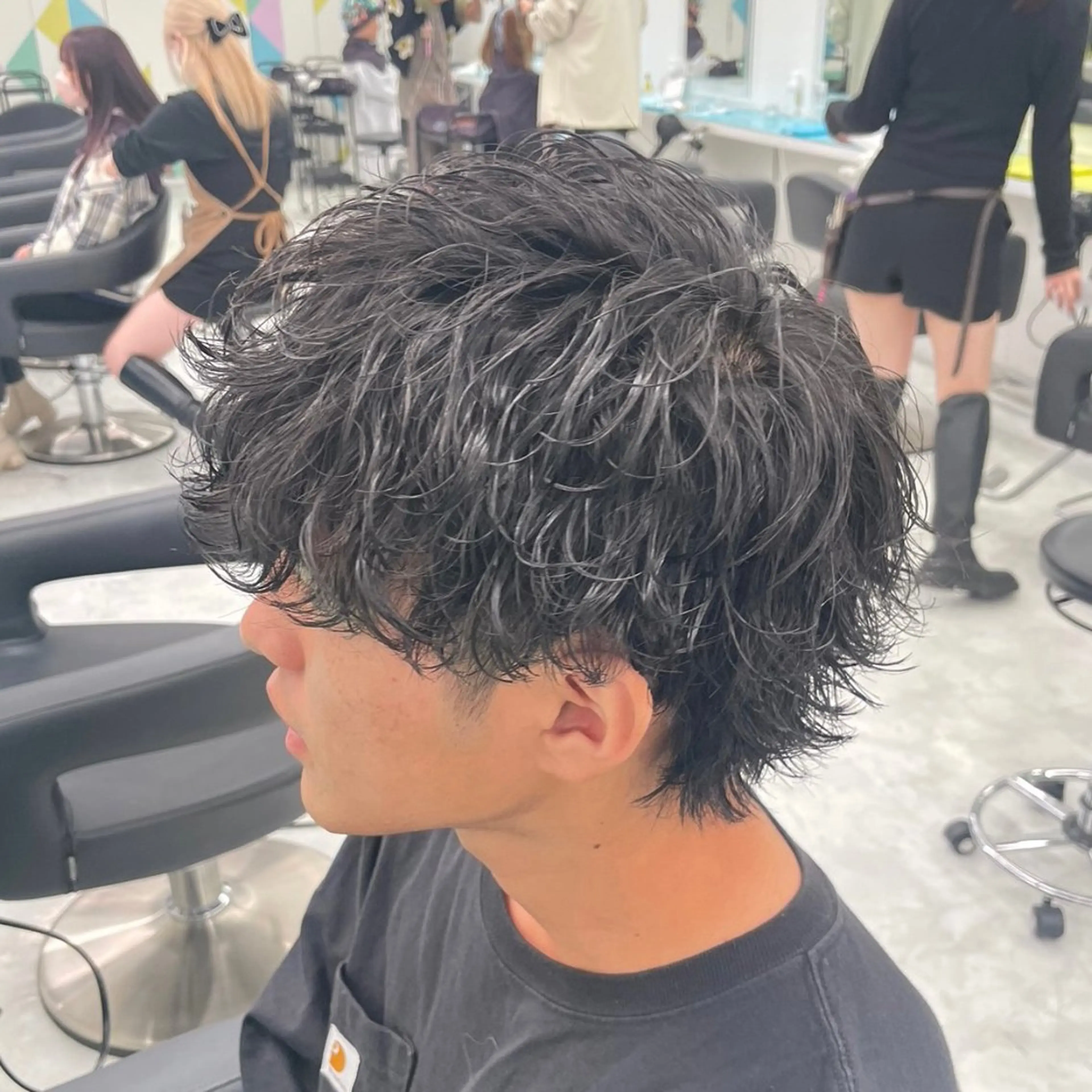 パーマ メンズ men's特化 値段以上の仕上がりにのヘアスタイル