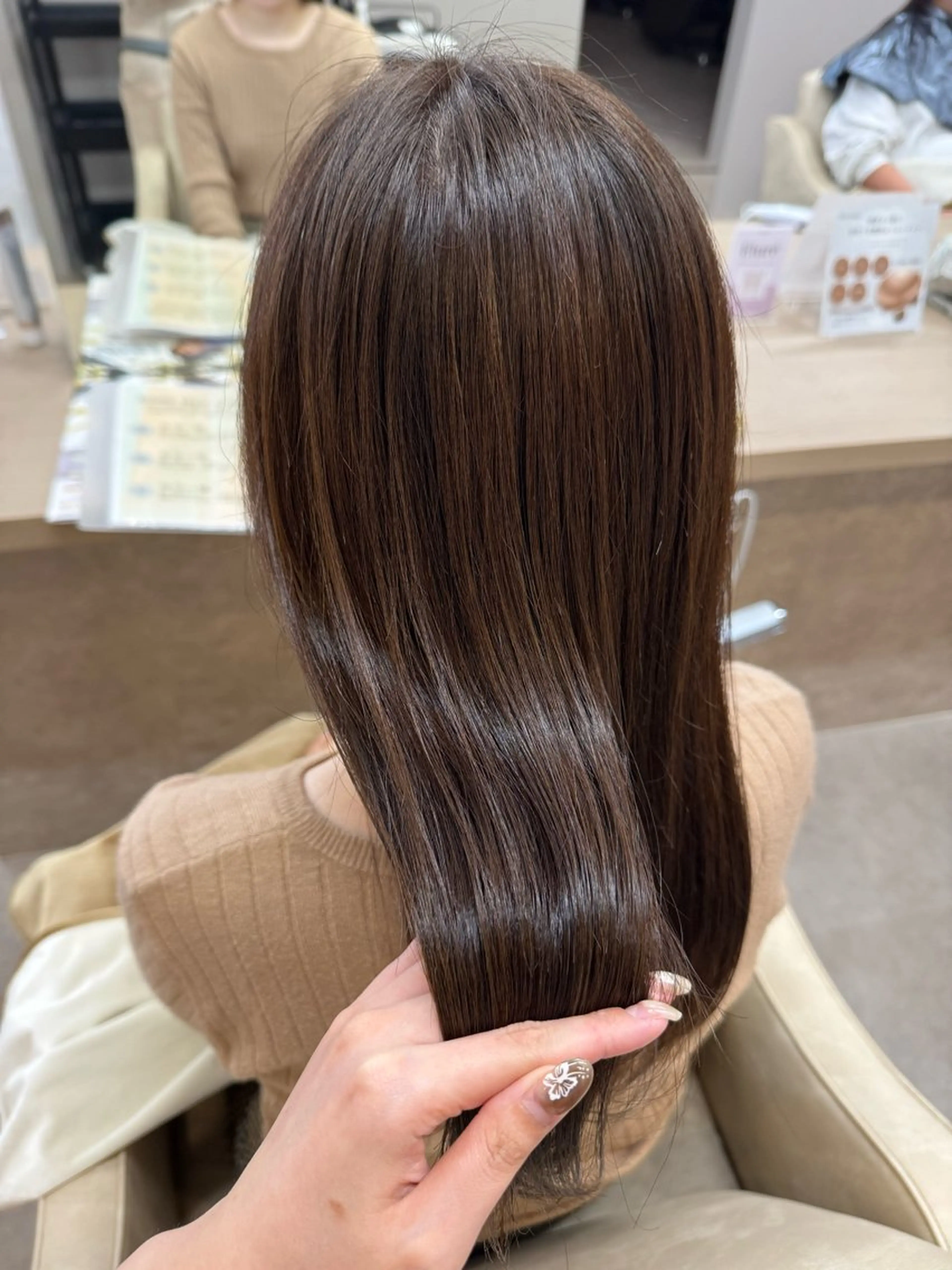 ロング カット ヘアカラー トリートメント ともか/美髪透明感 カラー/顔周りカットのヘアスタイル