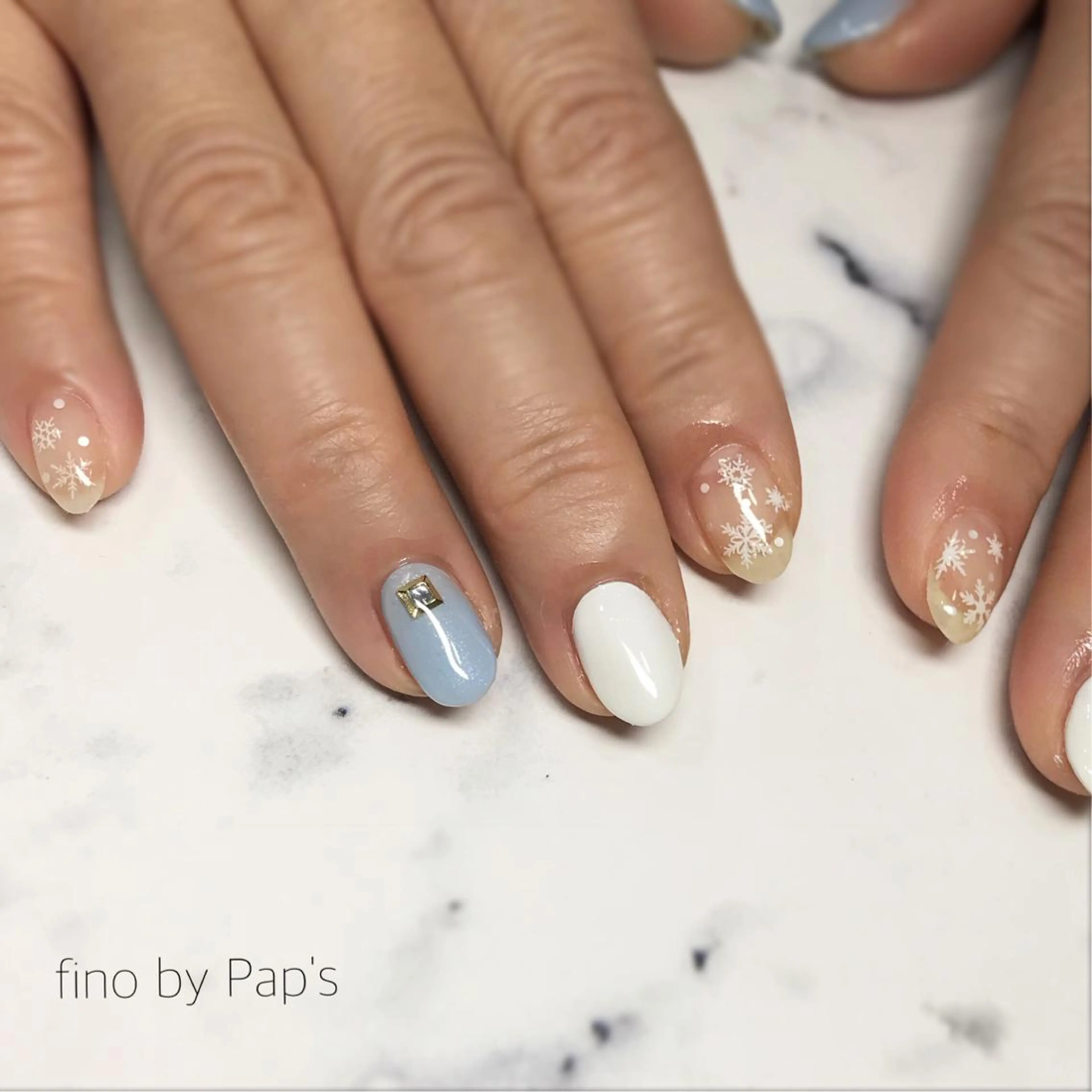 ネイル fino by Pap's所属・西畠 真由美のネイルデザイン