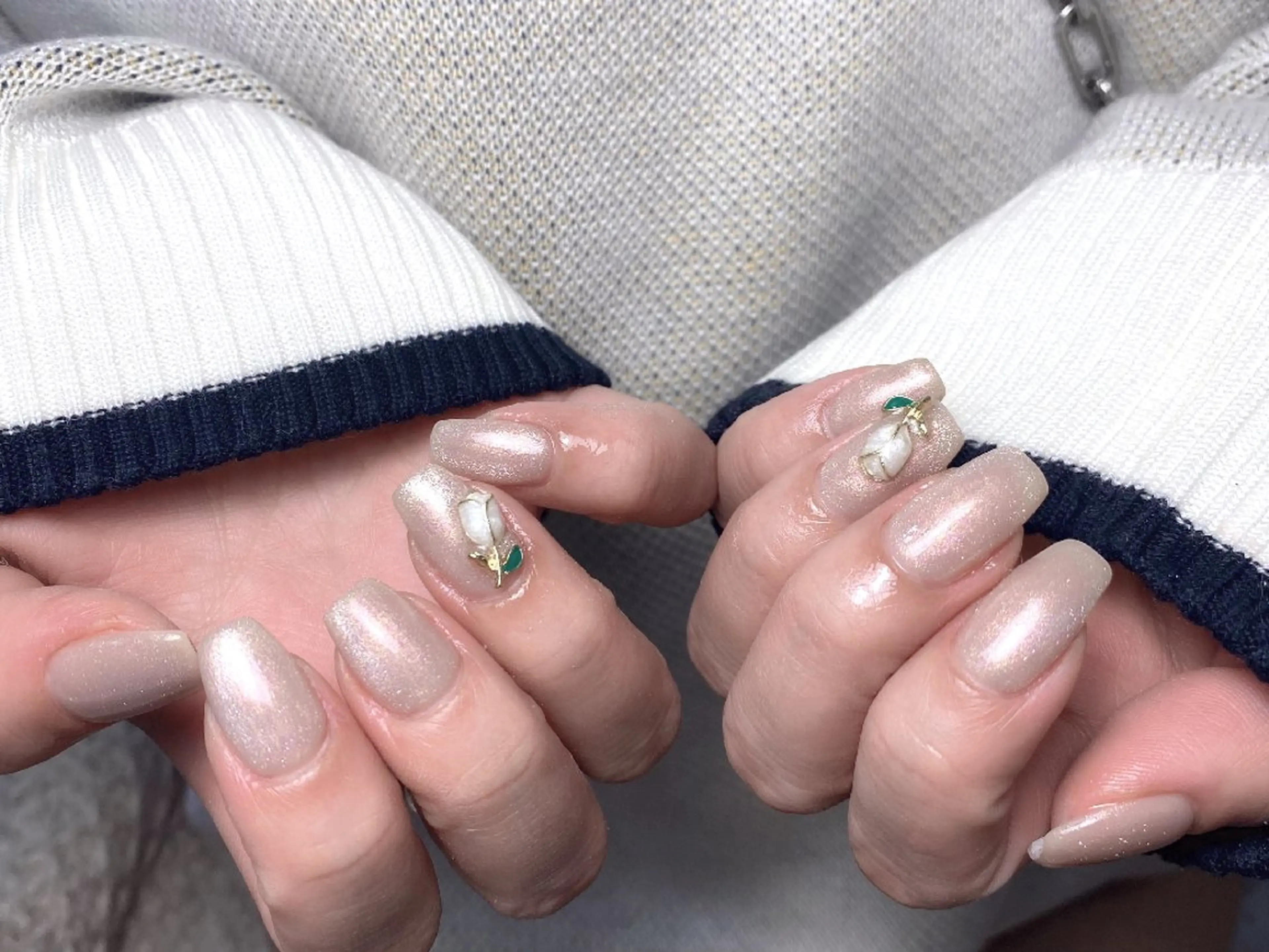 ネイル マグネットネイル 春ネイル ハンドネイル UM Nail Salonのネイルデザイン