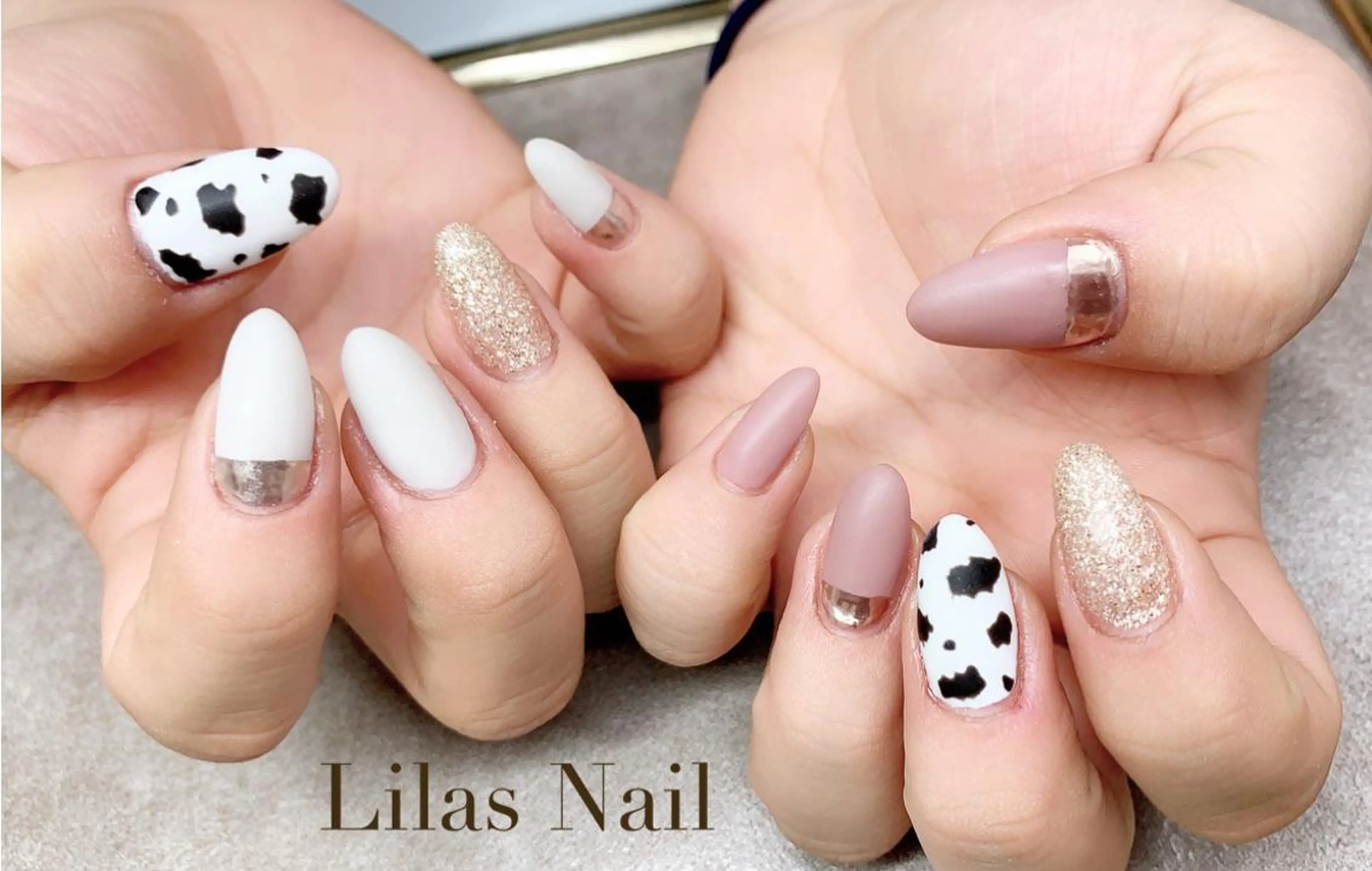 ネイル ハート マットネイル ミラーネイル ニュアンスネイル 冬ネイル Lilas Nailのネイルデザイン