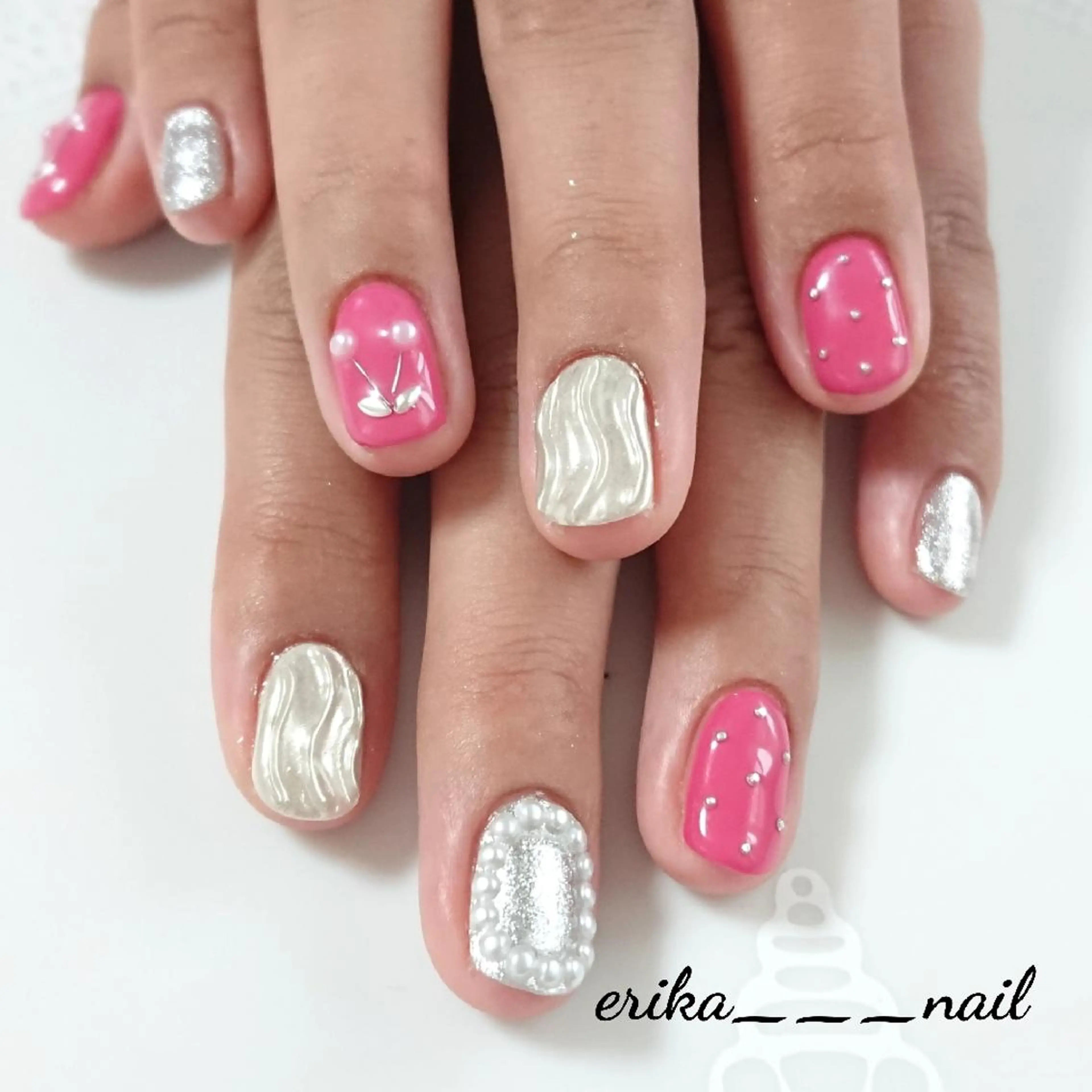 ネイル NAKAJIMA ERIKAのネイルデザイン