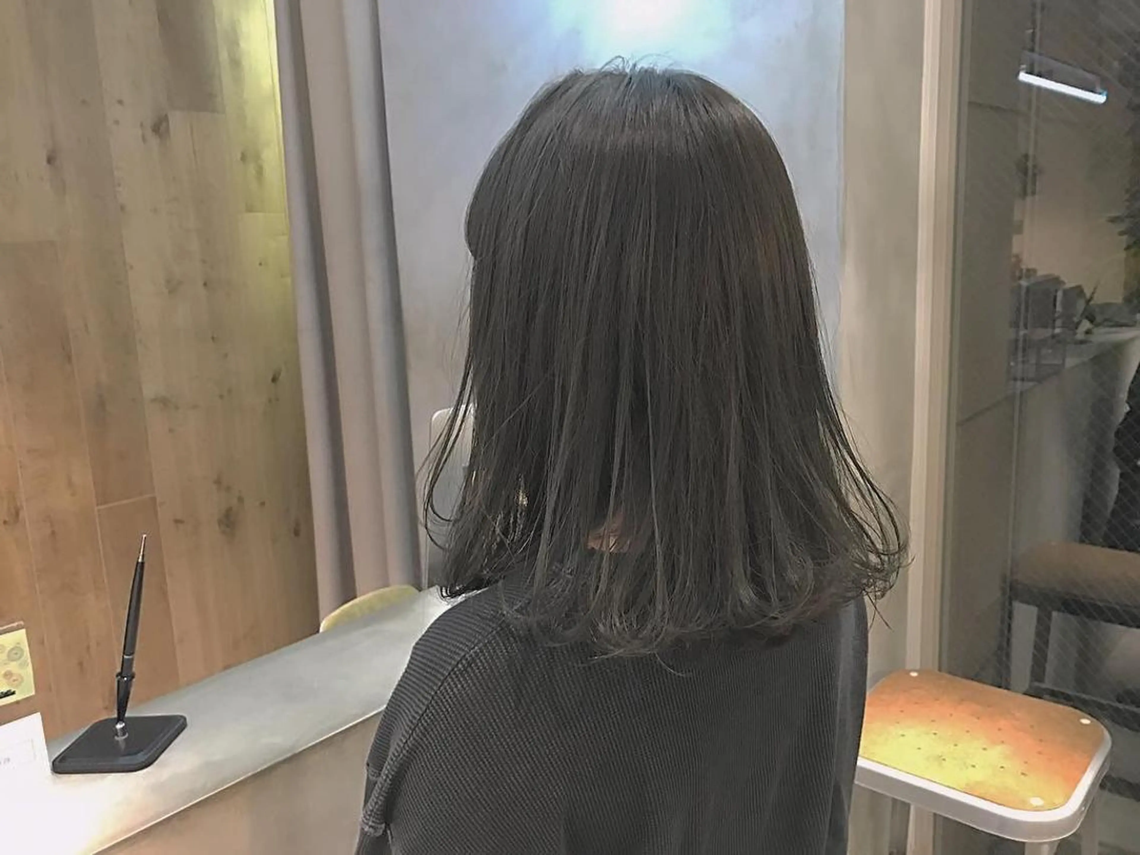 ミディアム カラー ブリーチ 透明感カラー グレージュ ブリーチなしカラー 🟩くすみカラー/ボ ブ/ショート/大司のヘアスタイル