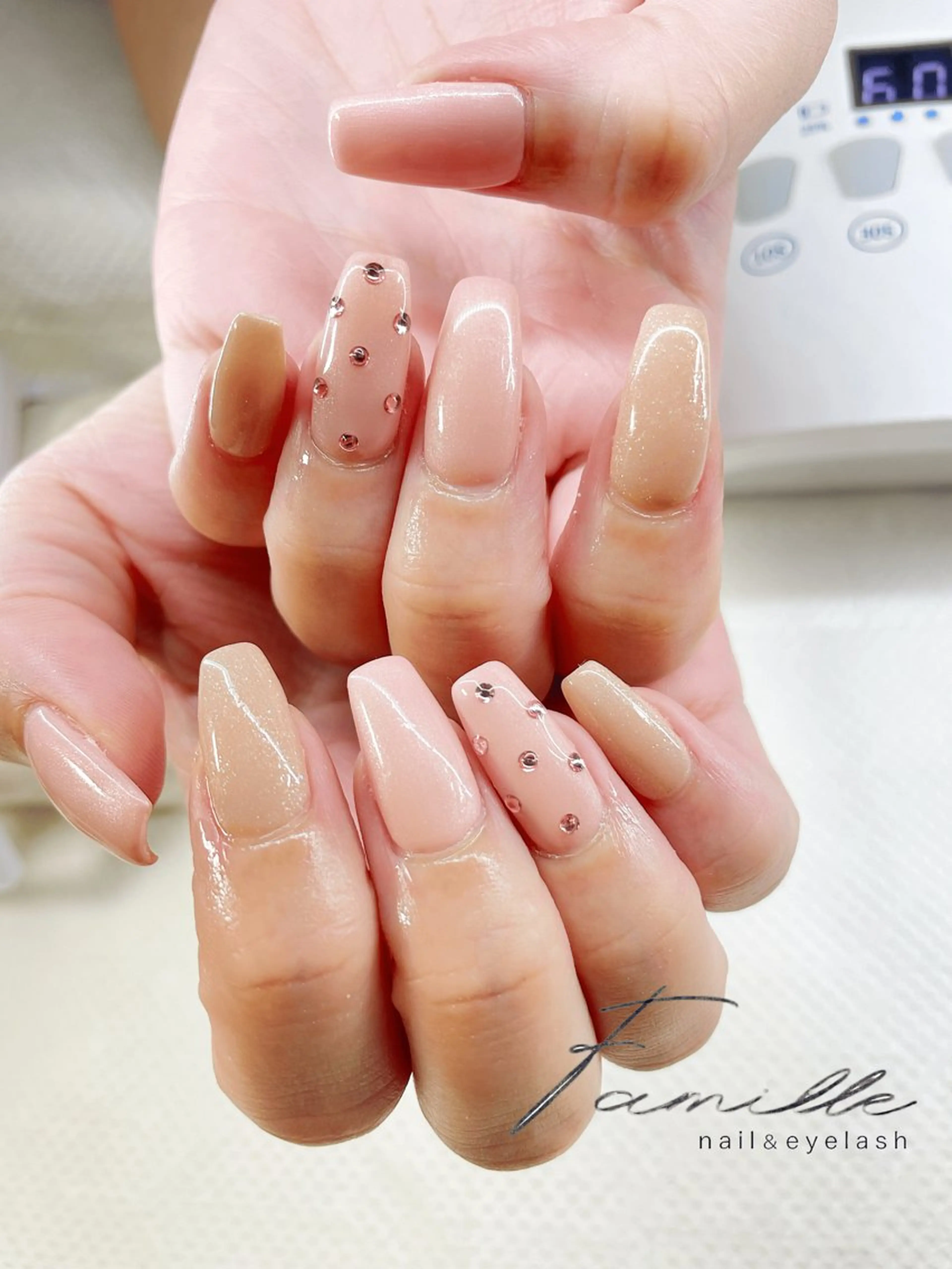 ミディアム Tanaka Nailistのネイルデザイン