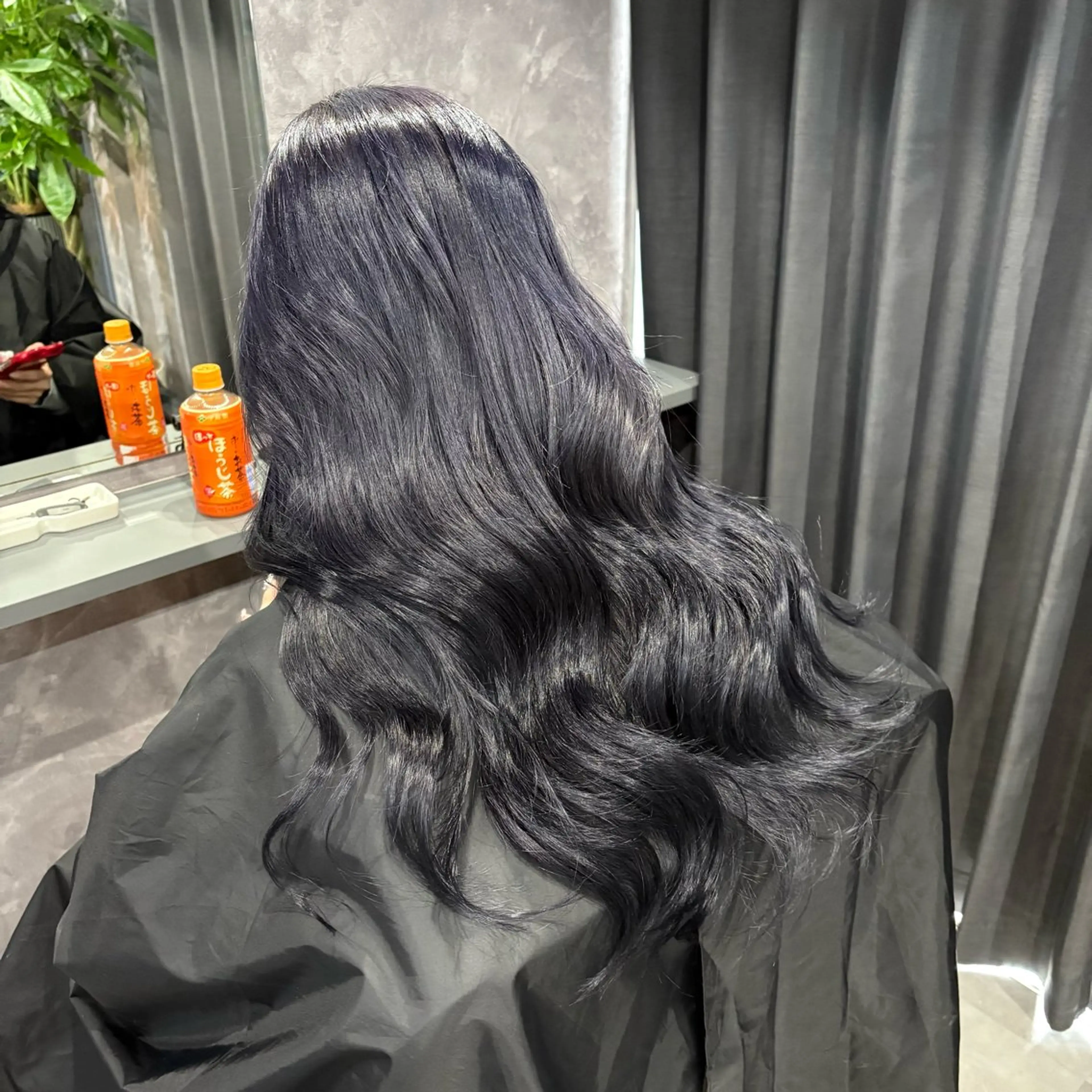 ロング カラー ヘアカラー トリートメント nameless miichiのヘアスタイル