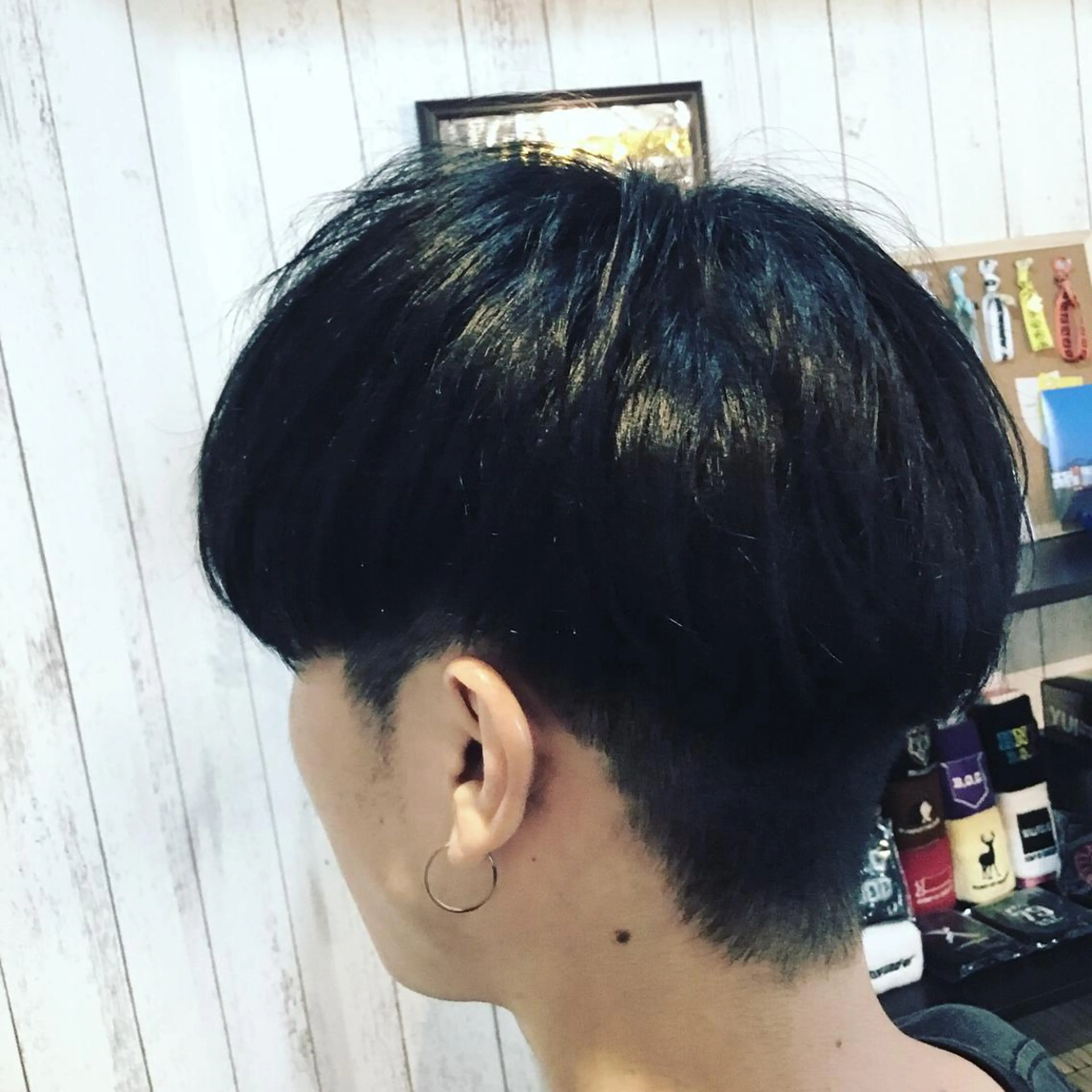 ショート カラー embrace エンブレイスのヘアスタイル
