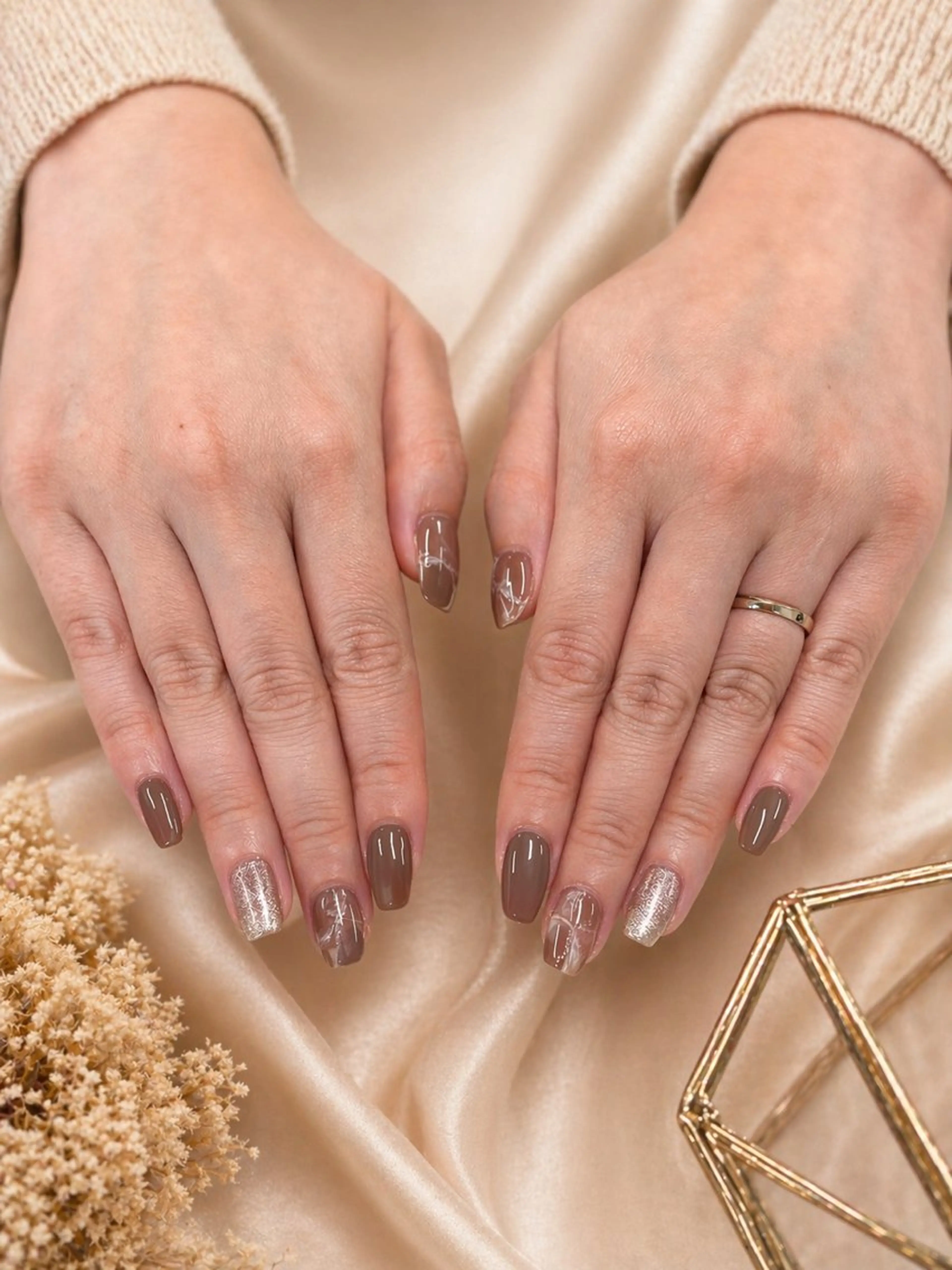 ネイル アートネイル ブラウン 大理石ネイル(マーブル) ハンドネイル 大髙 美怜のネイルデザイン