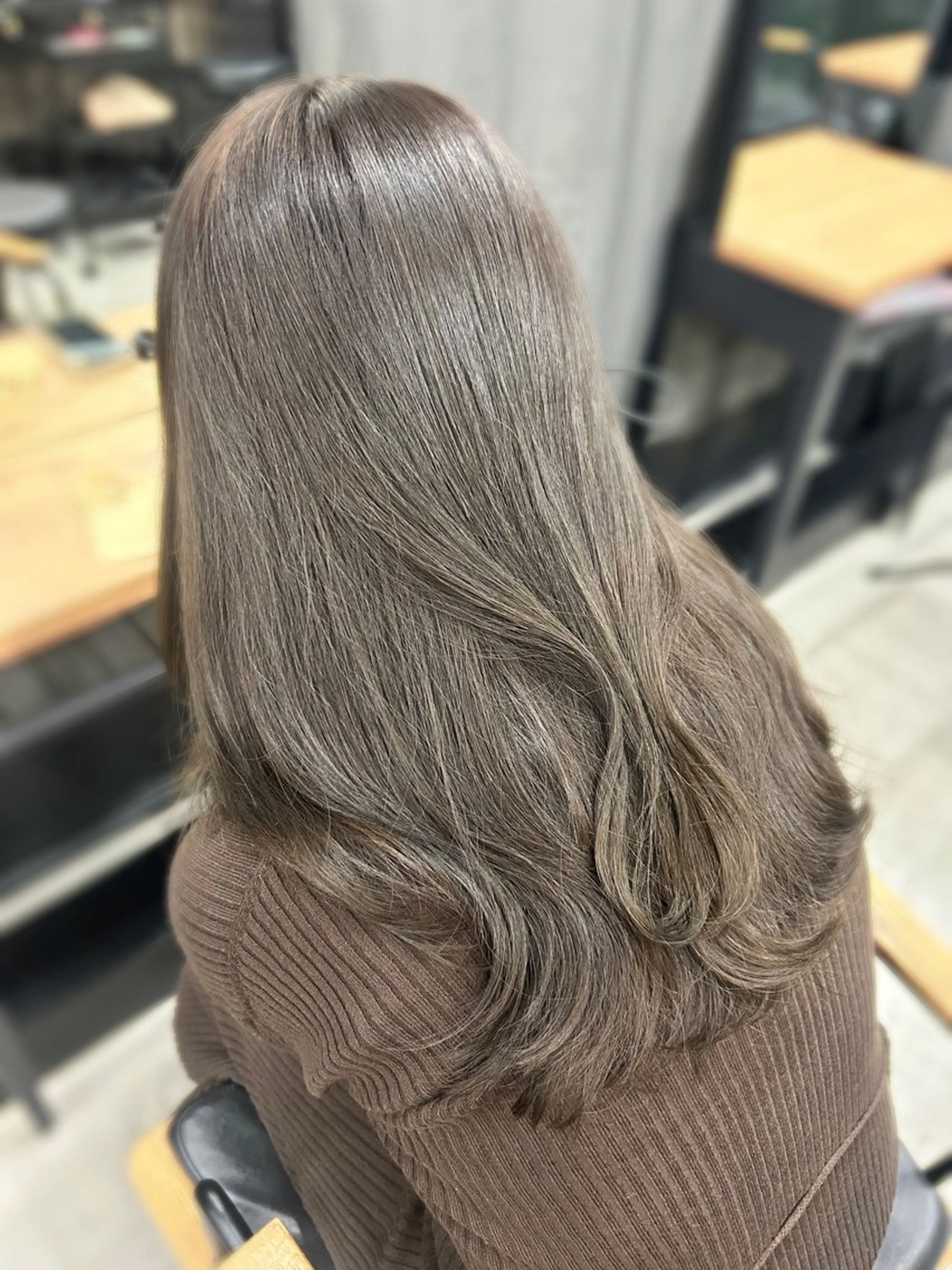 ロング 女性らしいモテヘア 韓国ヘアhikariのヘアスタイル