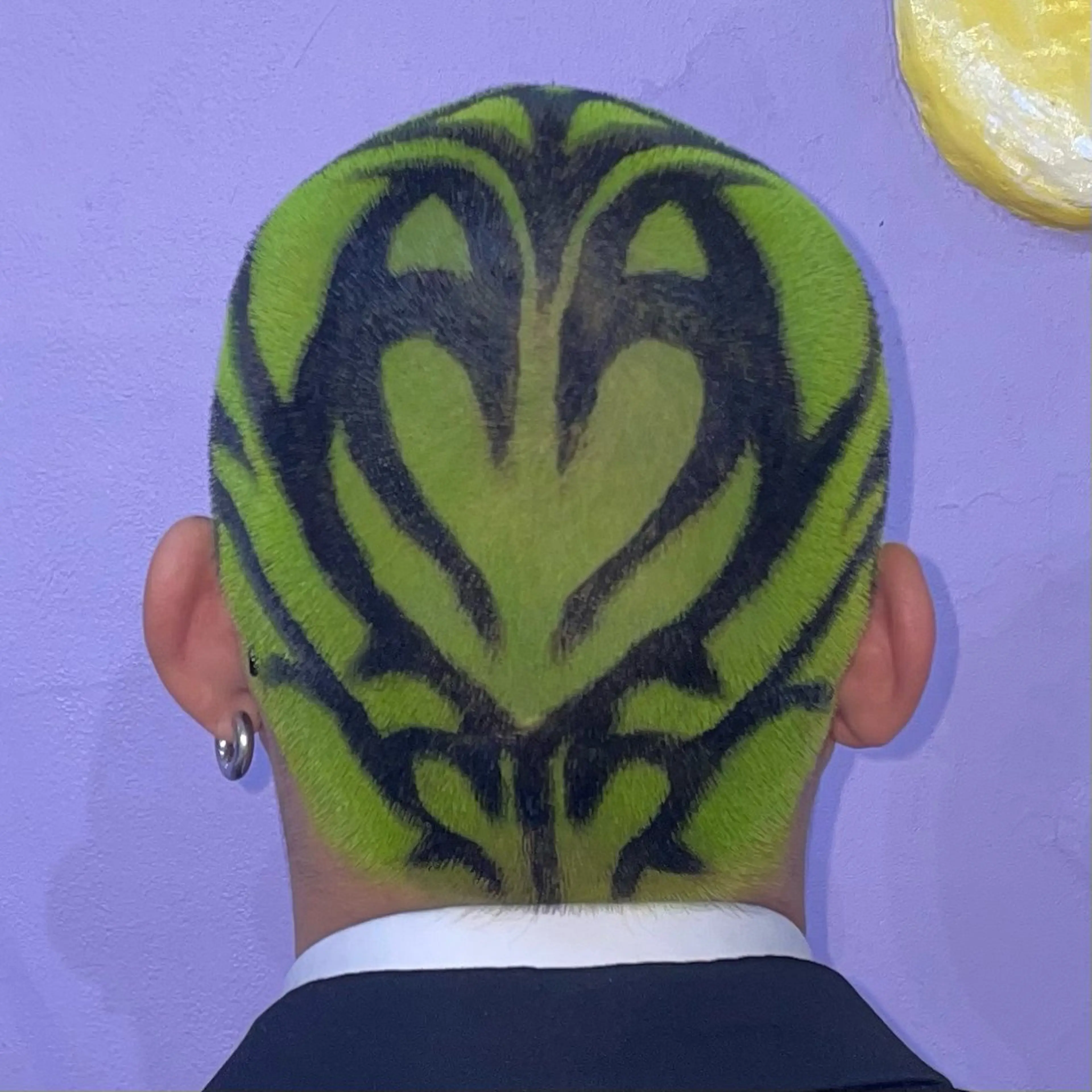 ショート カラー カット ヘアカラー 👽KINA👽 派手髪🦖💖✨のヘアスタイル