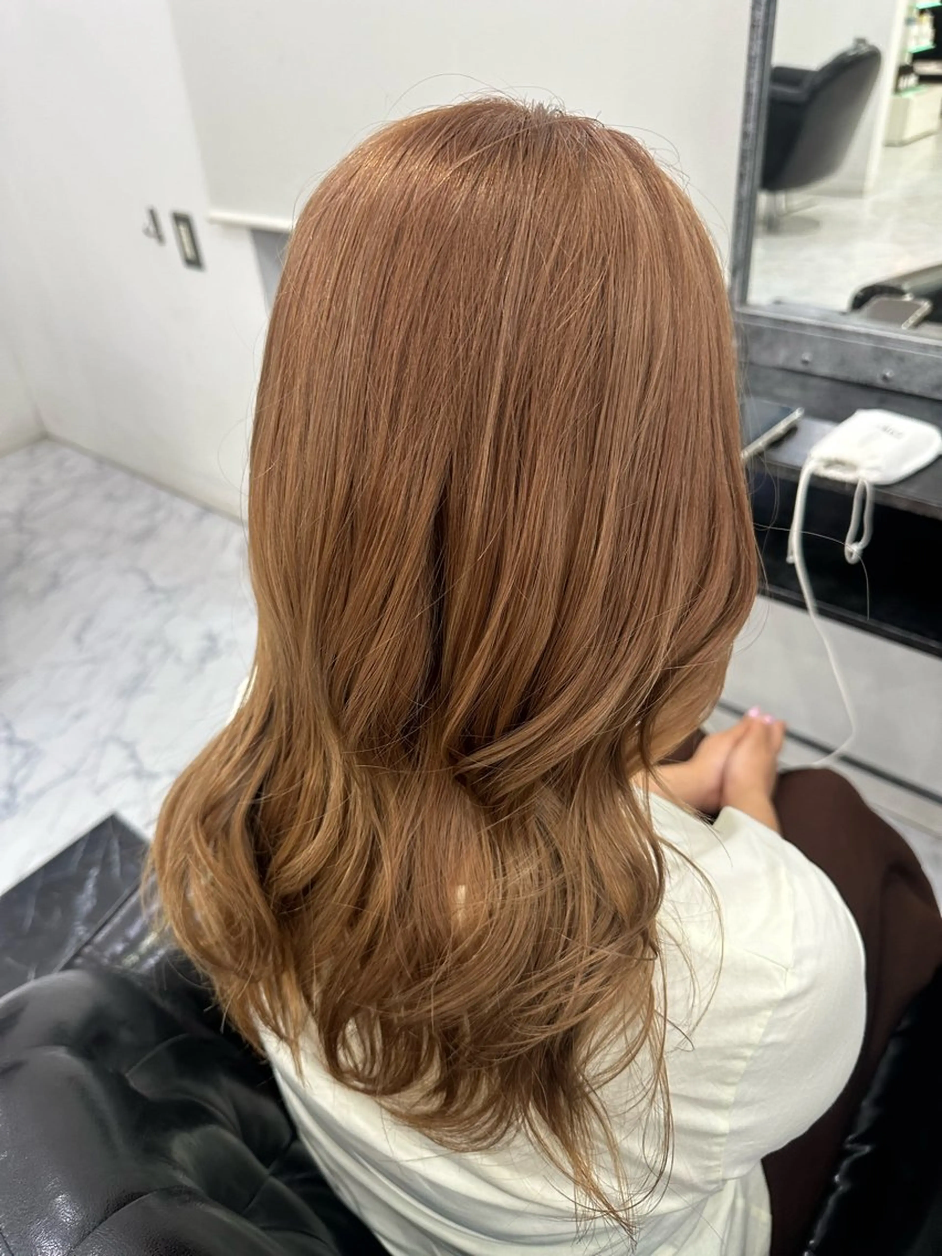 ロング カラー ベージュカラー ブリーチ ミルクティーベージュ ピンクカラー トリートメント マイ /暖色カラーのヘアスタイル