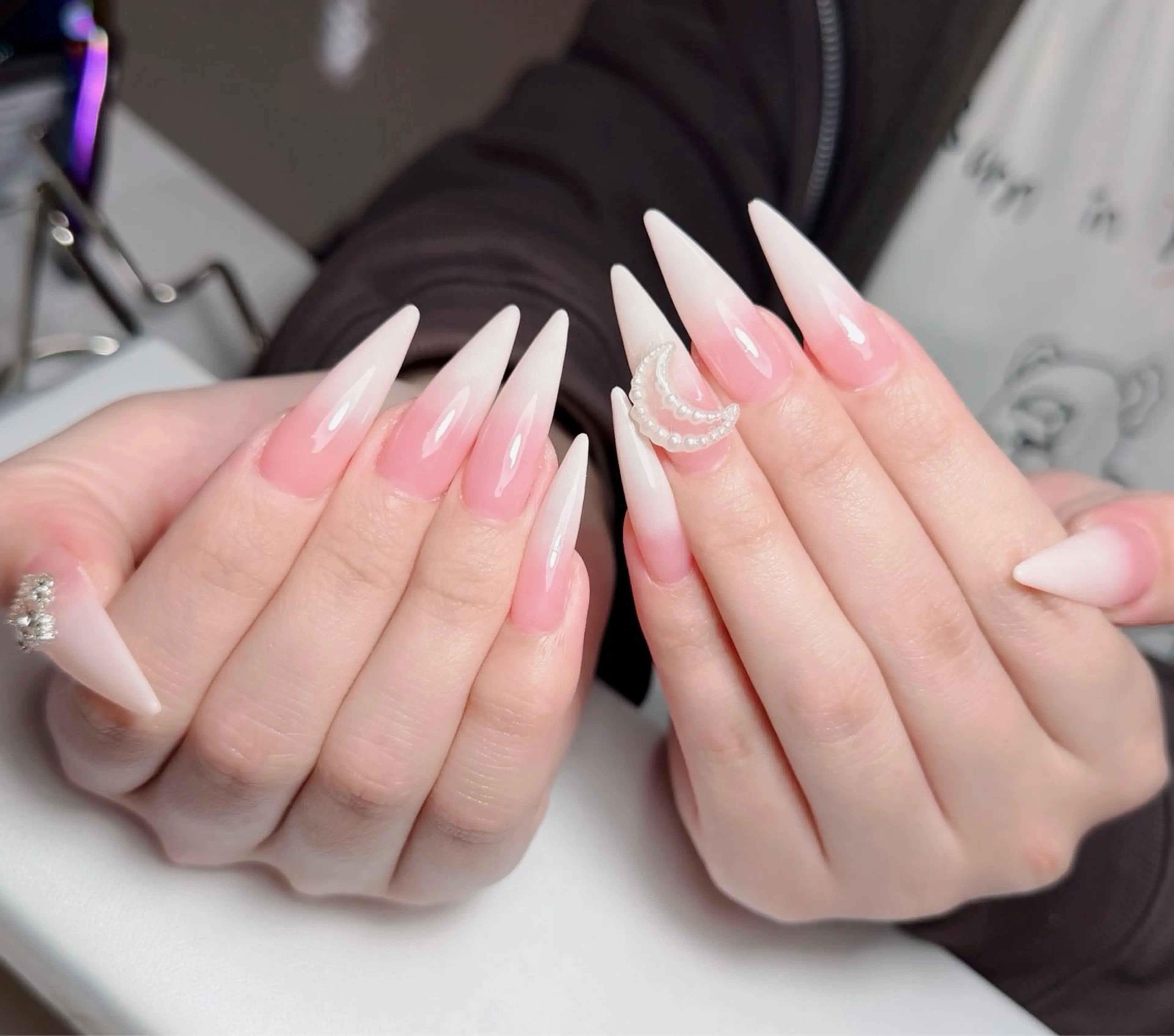 ネイル アートネイル 韓国ネイル 持ち込み ワンホンネイル ハンドネイル Lenie Nail Salonのネイルデザイン