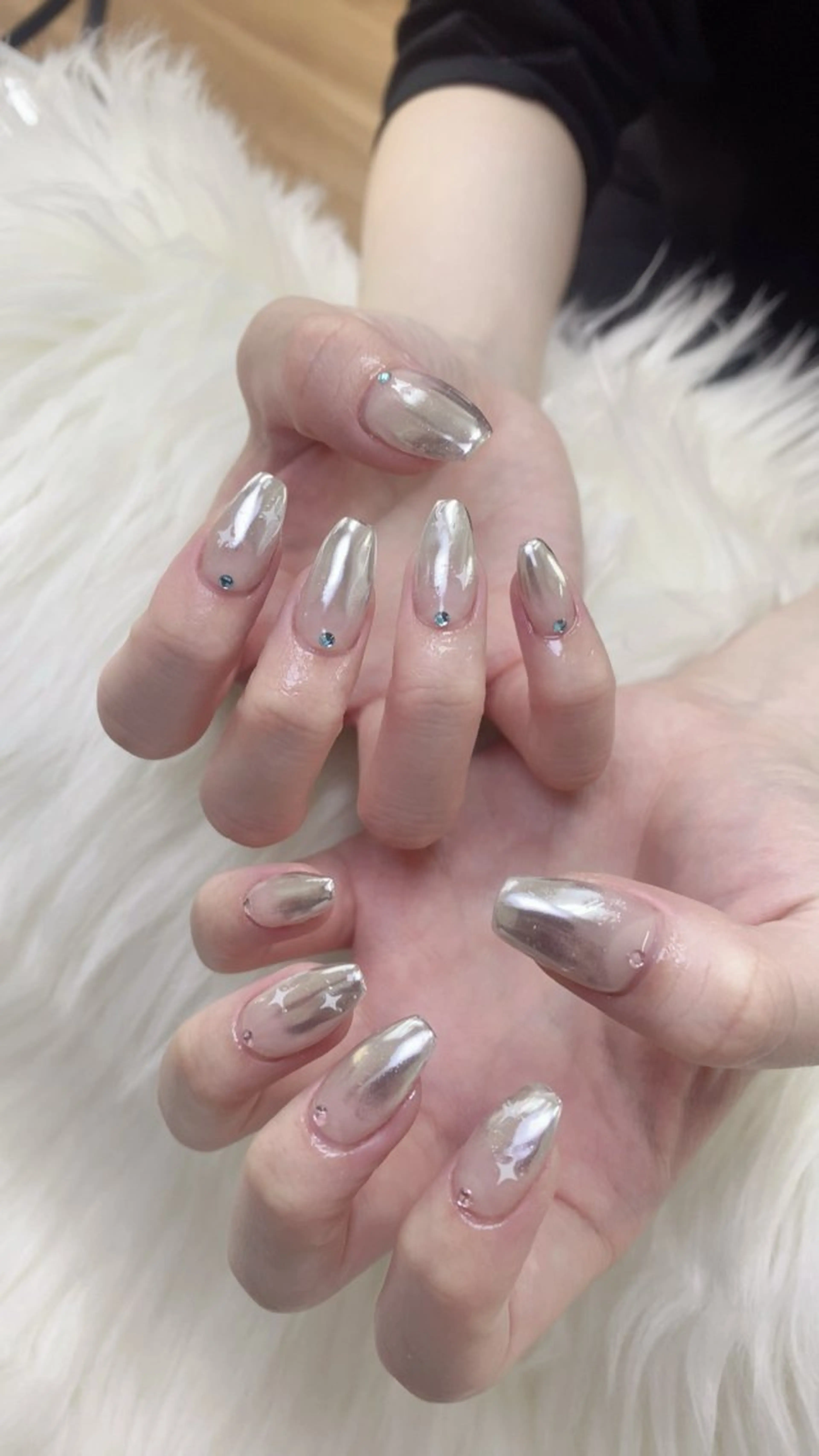 ネイル フットネイル フレンチネイル ジェルネイル 韓国ネイル ニュアンスネイル ハンドネイル Rei _Nailのネイルデザイン