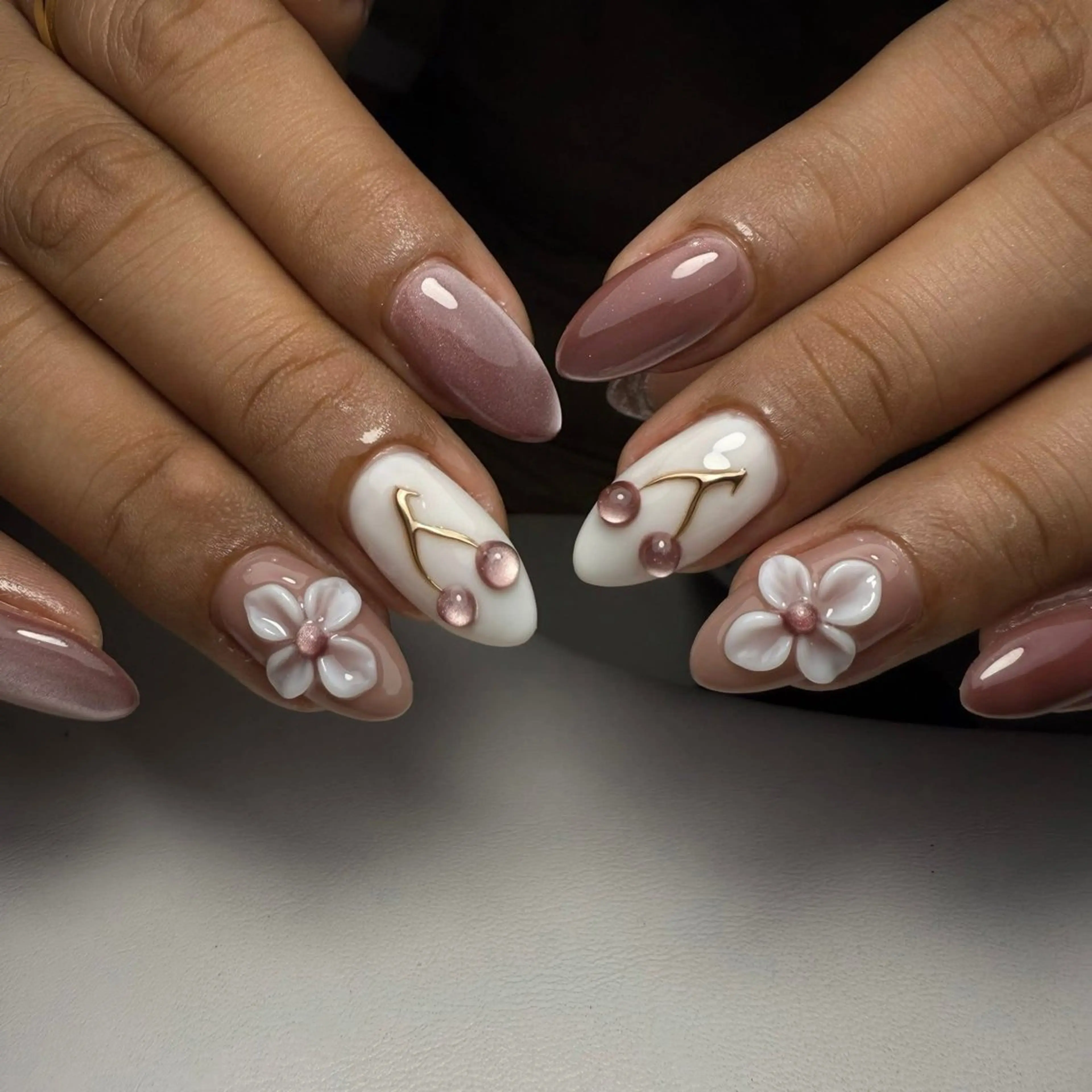 カラー RUBY NAIL SPAのネイルデザイン