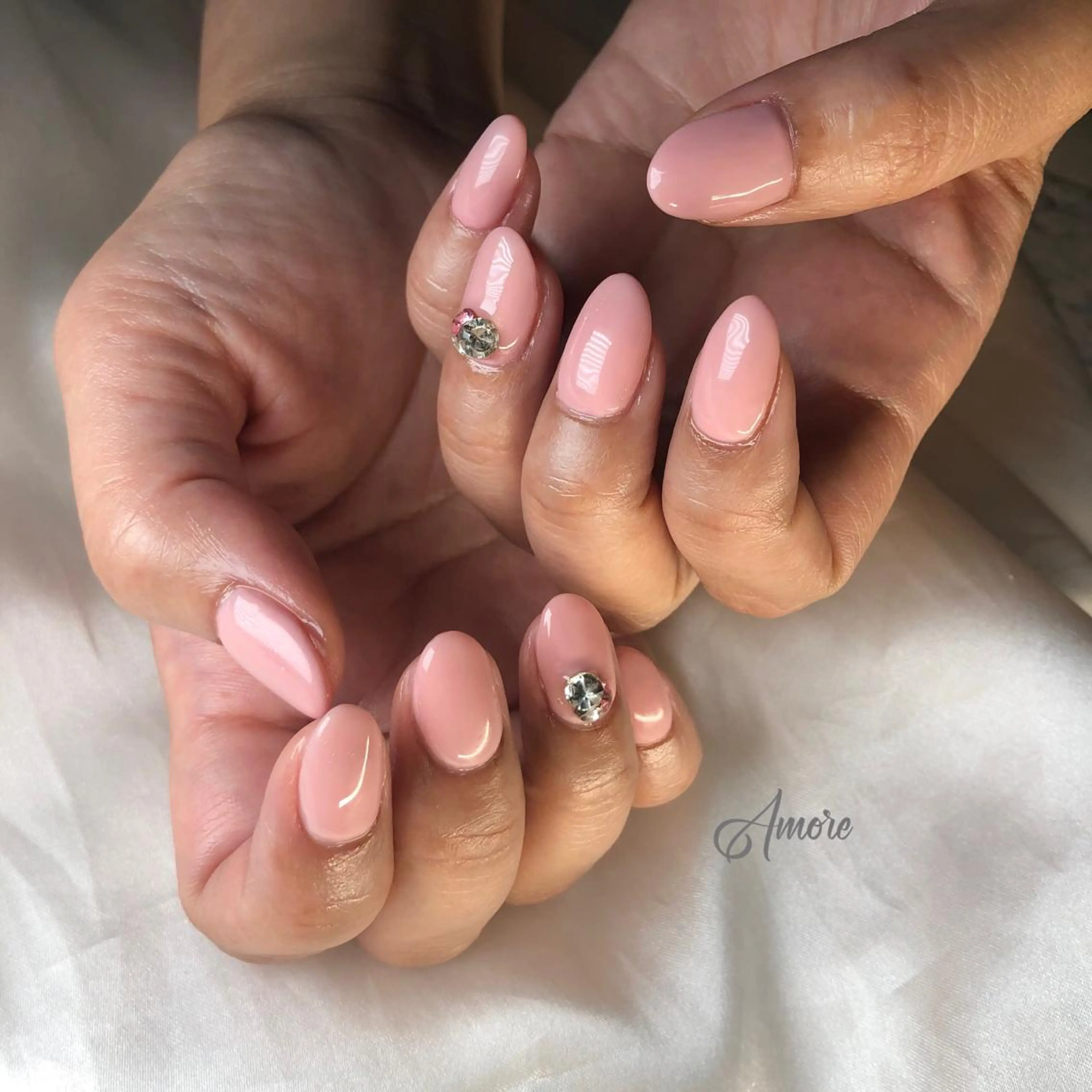 ネイル ジェルネイル 氷ネイル・うるうるネイル マグネットネイル ミラーネイル ニュアンスネイル You kyehwaのネイルデザイン