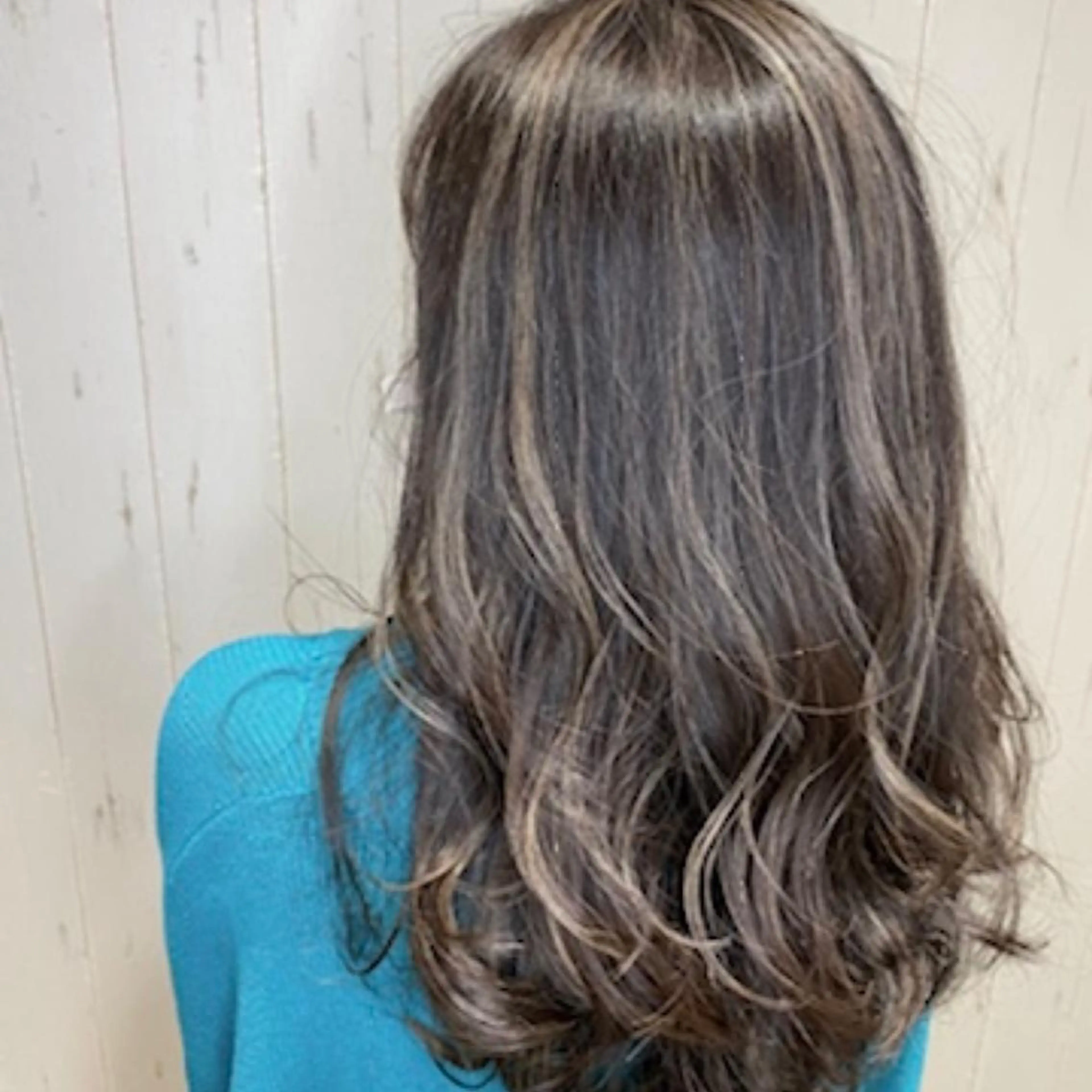 ロング 中西 未久のヘアスタイル