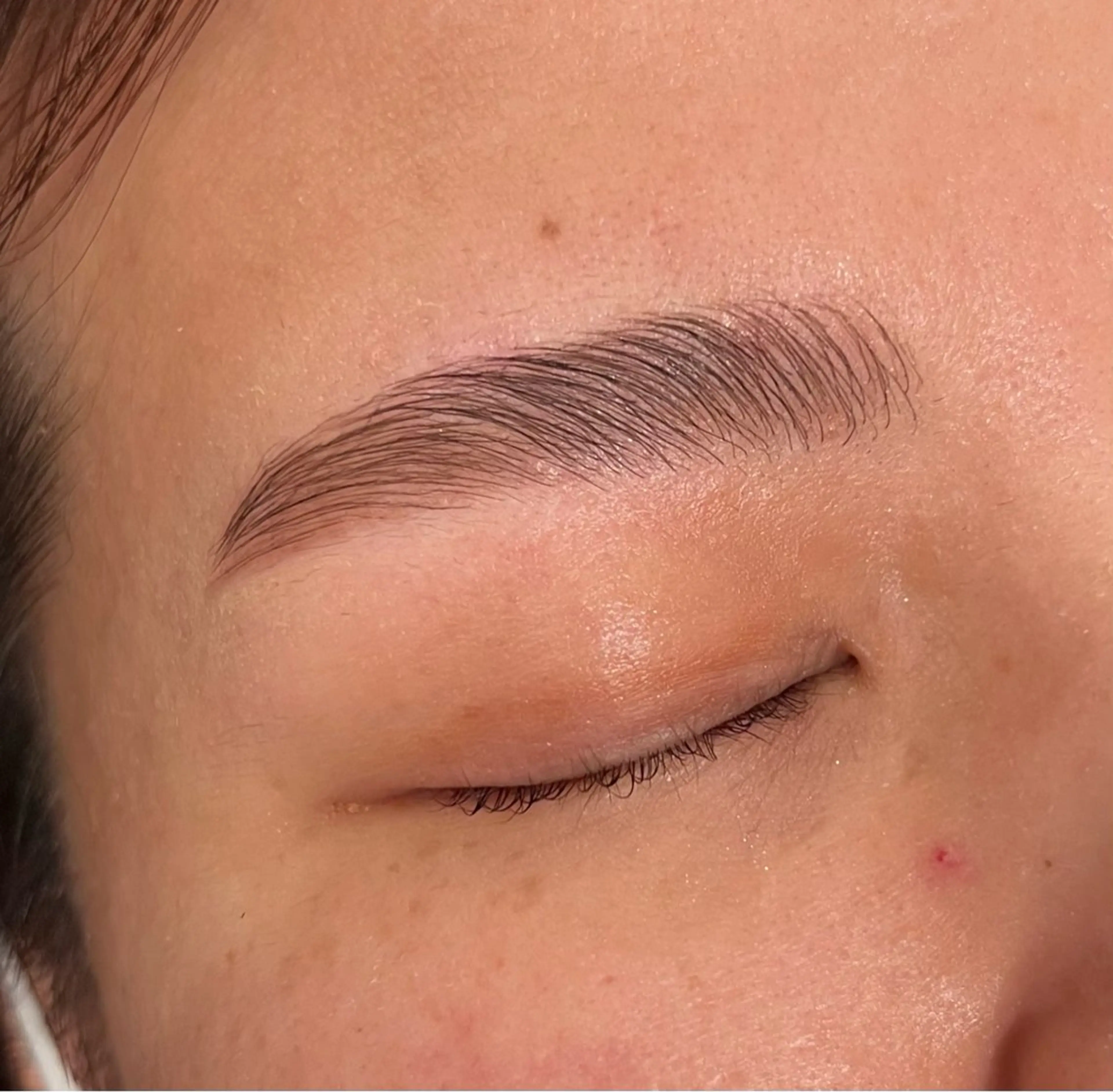 アイブロウ AER 森田のマツエク・マツパデザイン